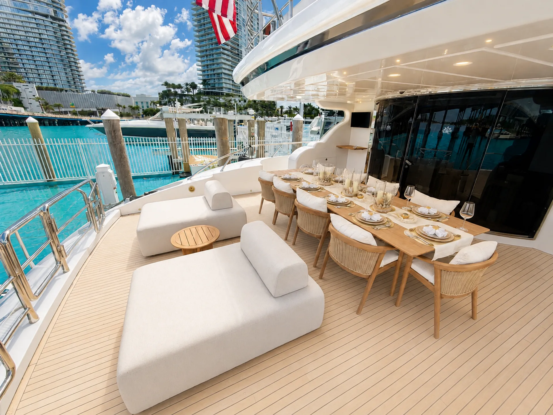Leopard 105’ Leopard in Miami Beach, FL — photo 4