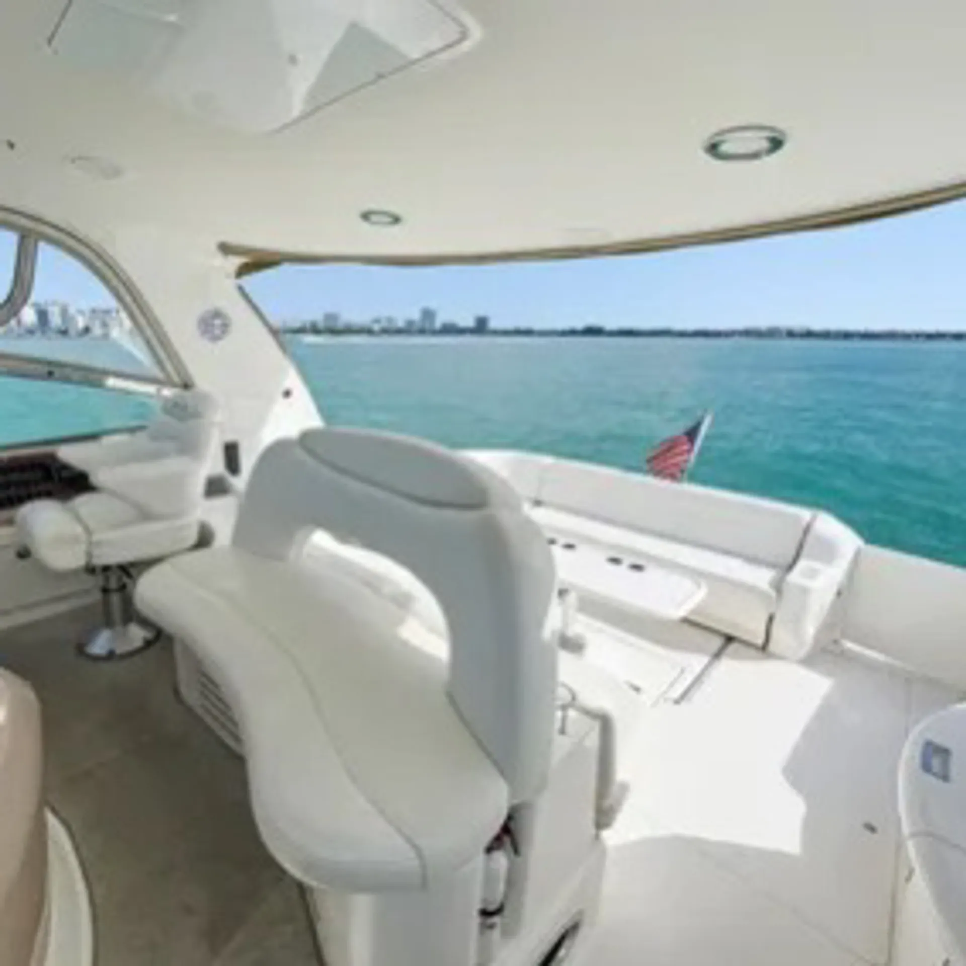 SEA RAY BOATS 540 COCKPIT MOTOR YACHT in North Bay Village, FL — photo 8