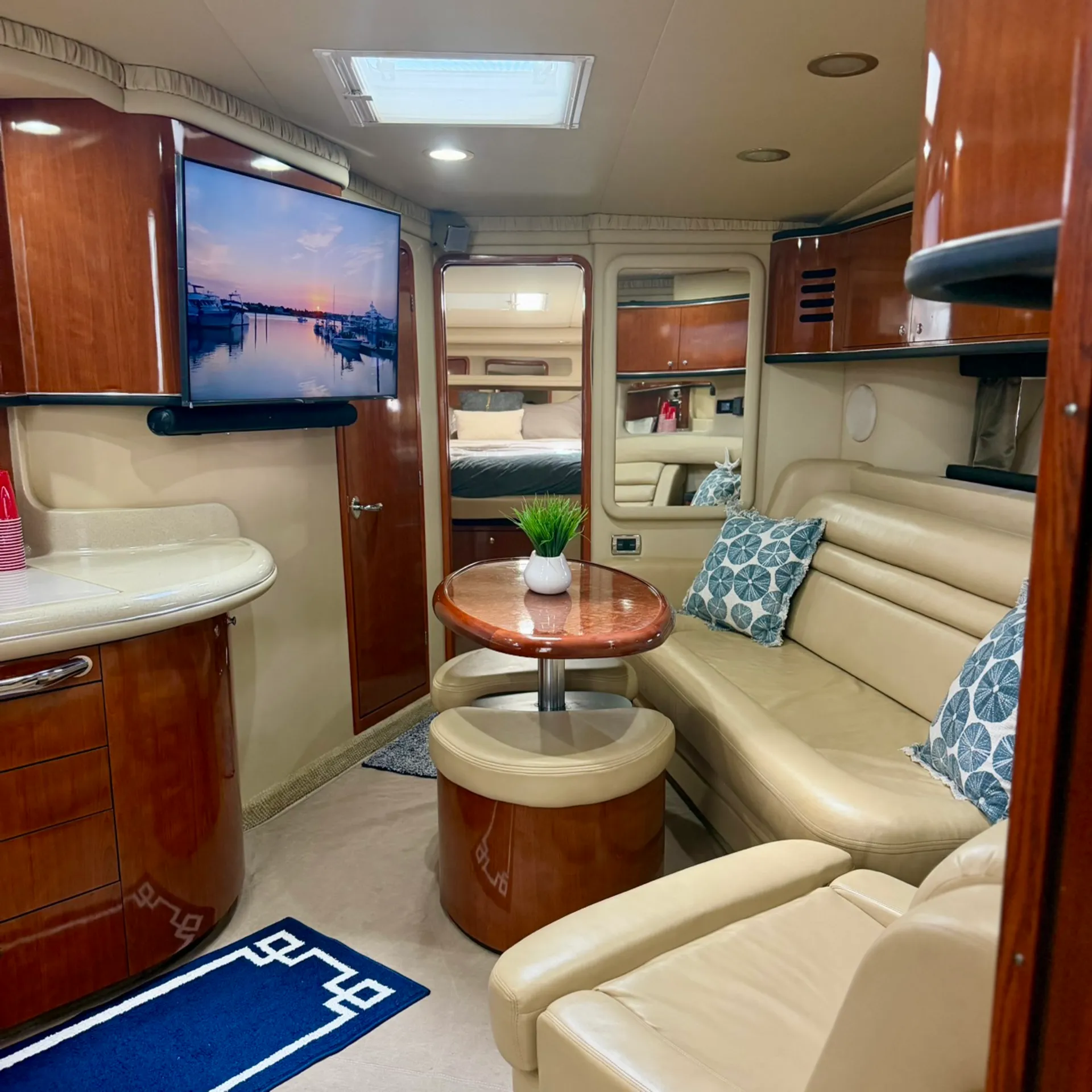 Luxury 54ft Sea Ray Sundancer: Free Jetski Promotion & Additional Hour