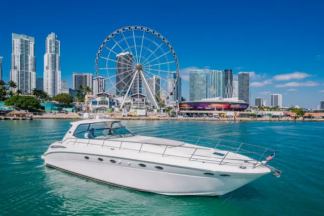 Rent a Sea Ray Boats motor yacht in Miami, FL near me