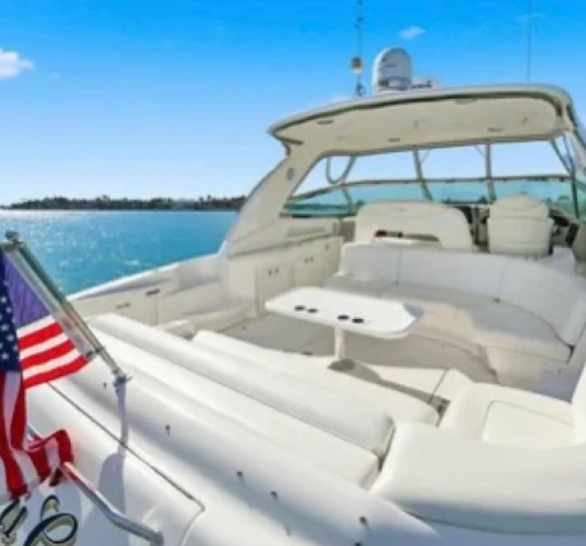 SEA RAY BOATS 540 COCKPIT MOTOR YACHT in North Bay Village, FL — photo 3