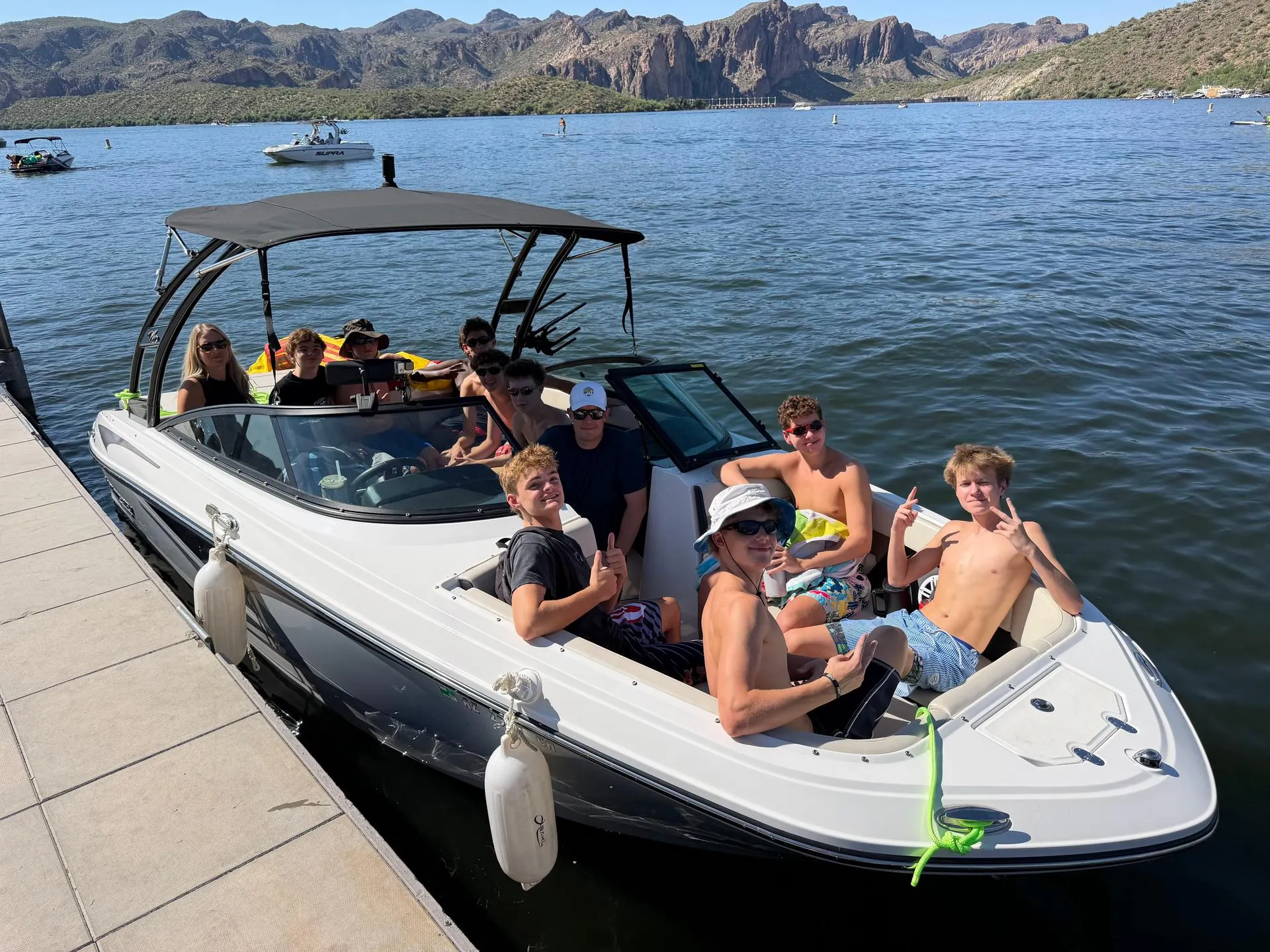 MONTEREY BOATS M-22 in Chandler, AZ — photo 2