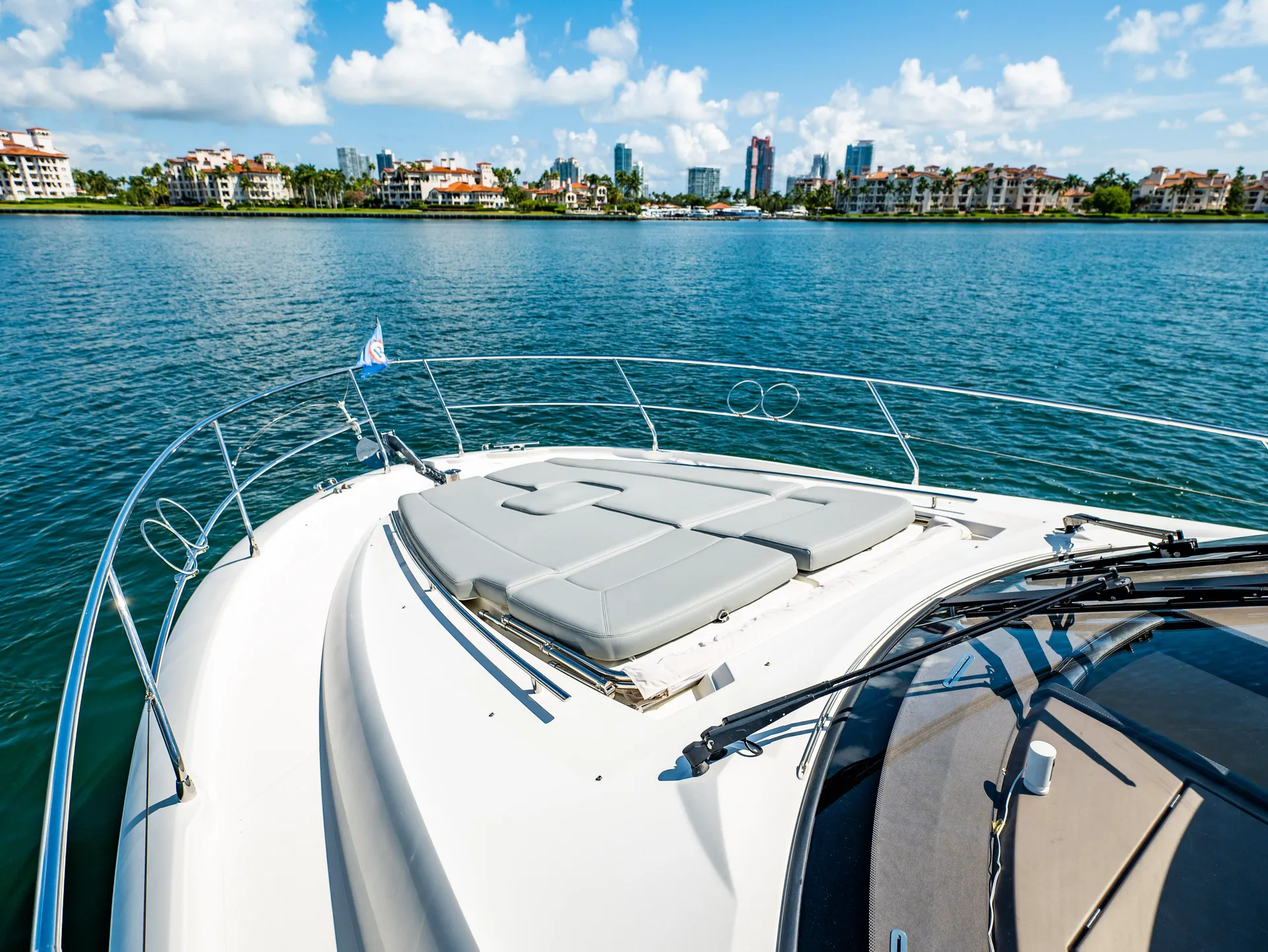 Prestige 52 FLY in North Miami, FL — photo 8