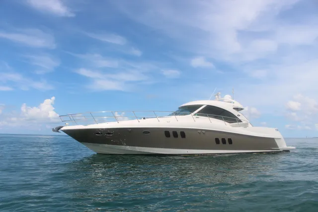 Rent a Sea Ray Boats motor yacht in Key West, FL near me