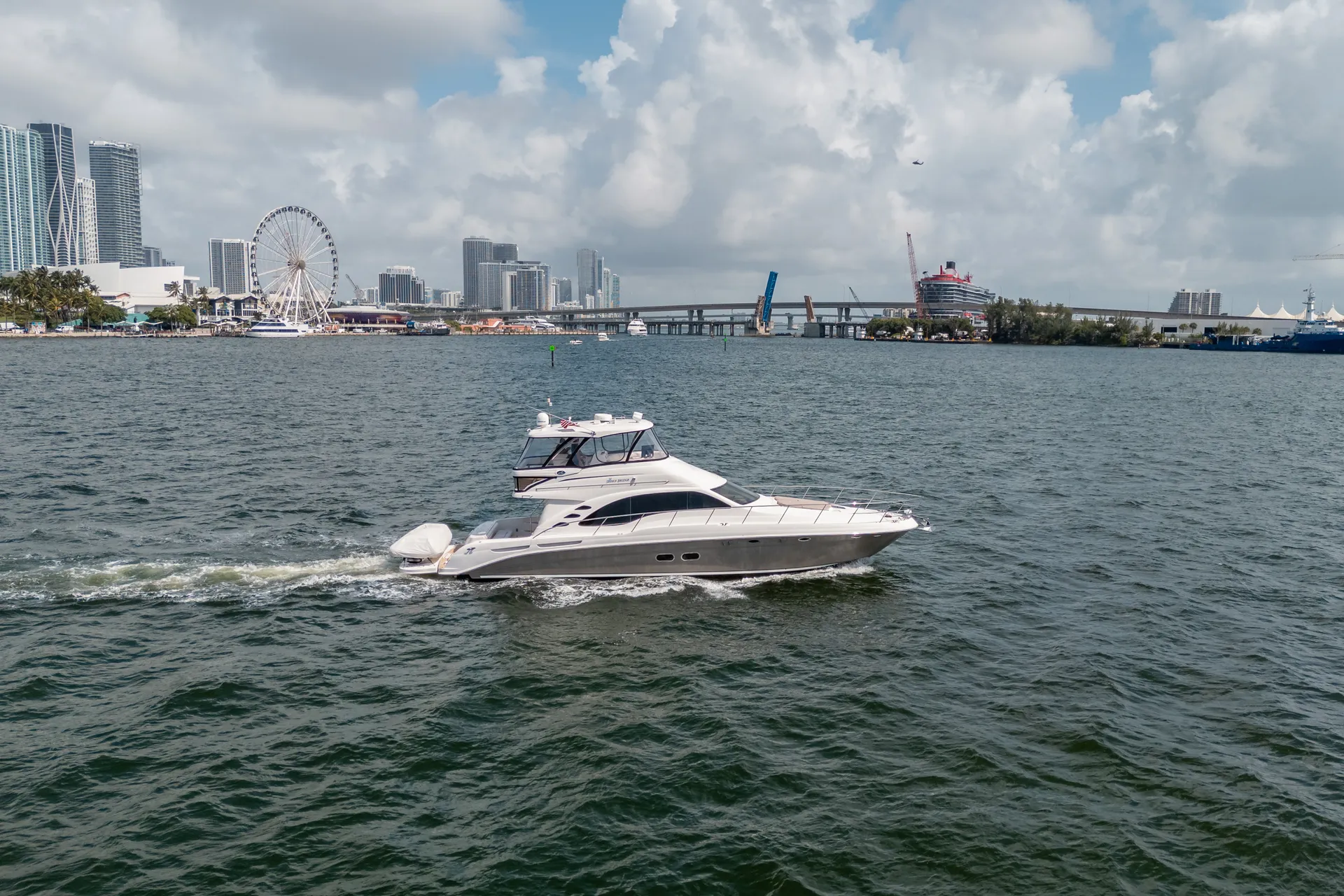 SEA RAY BOATS 58 SEDAN BRIDGE in St. Petersburg, FL — photo 2