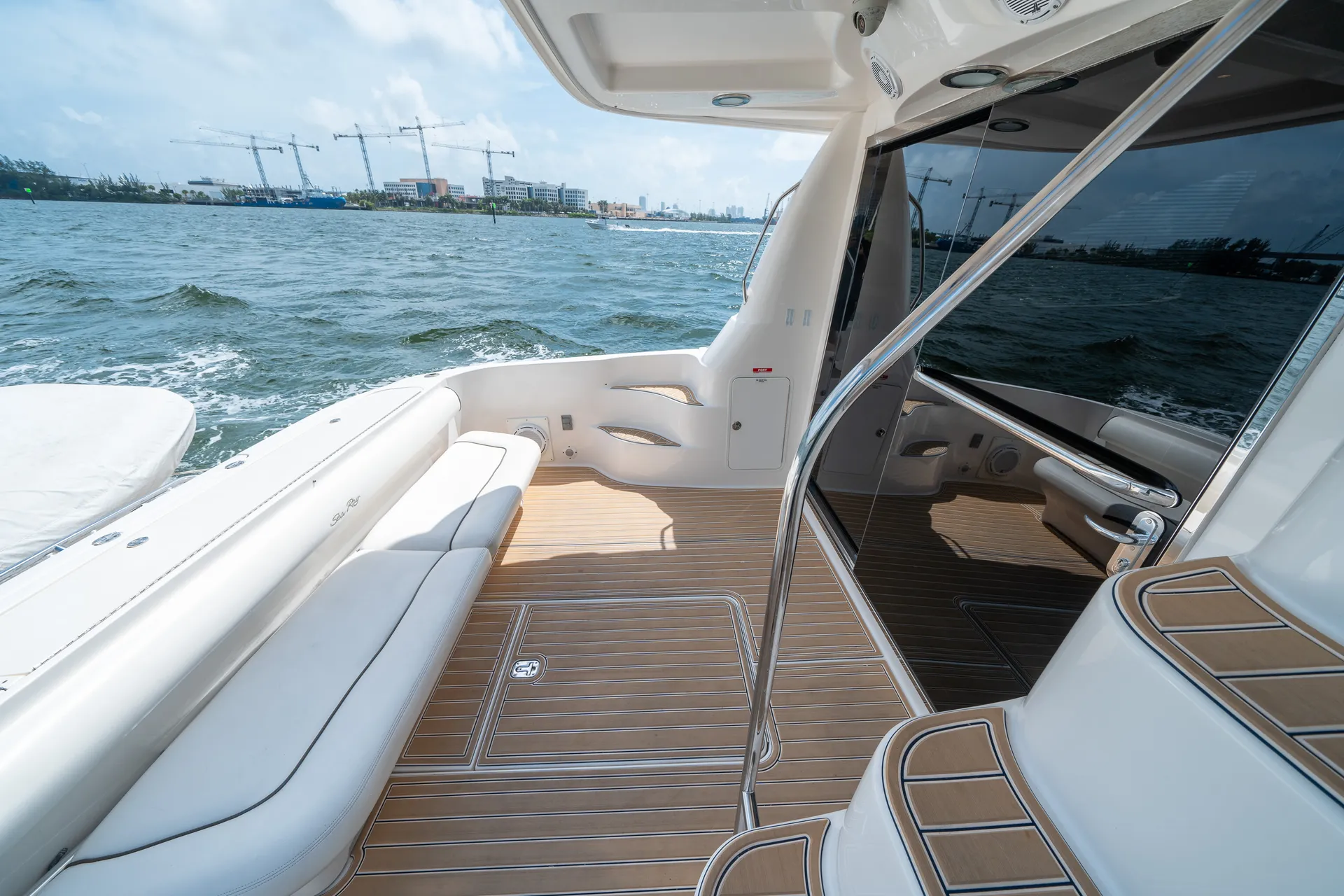 SEA RAY BOATS 58 SEDAN BRIDGE in St. Petersburg, FL — photo 3