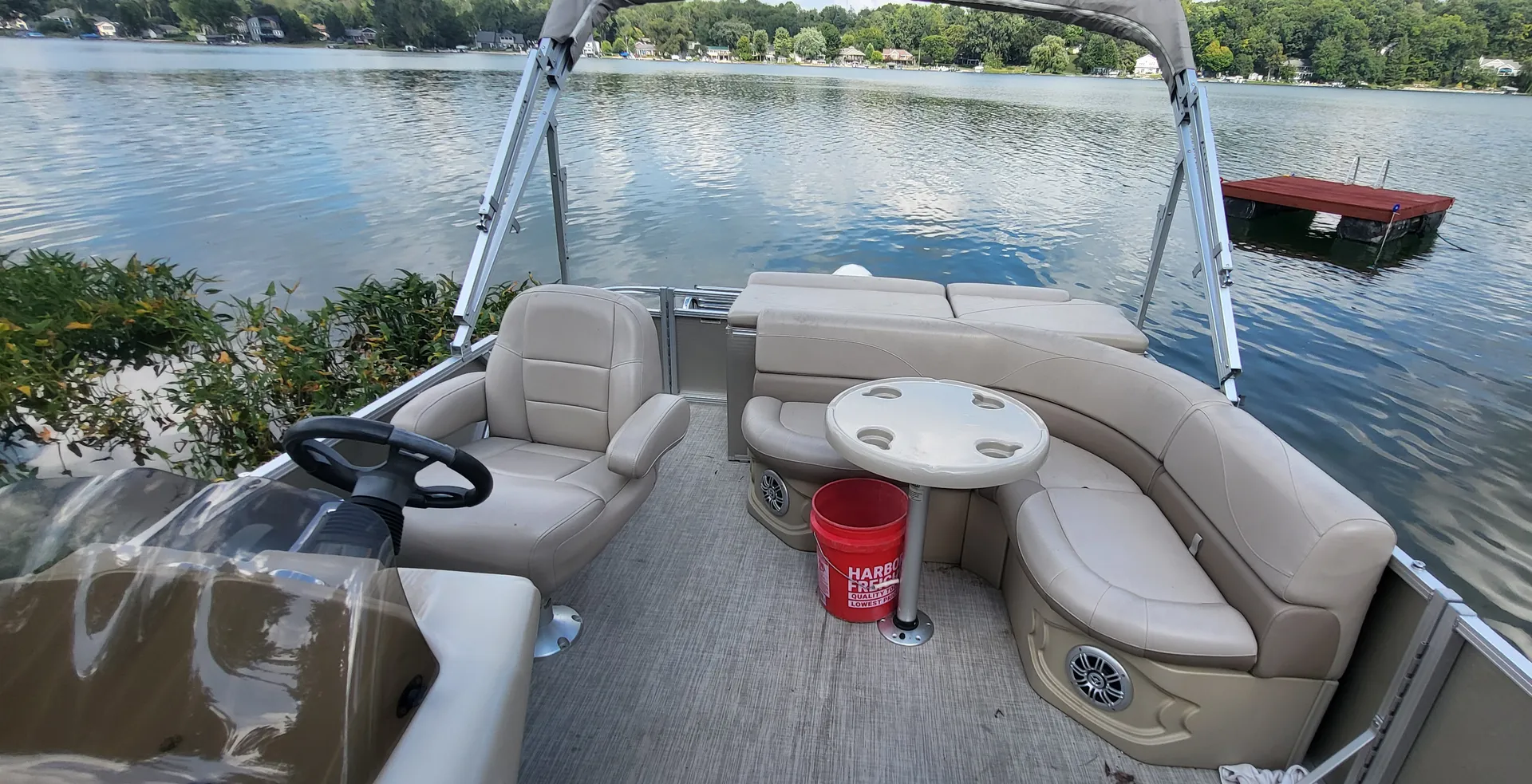 TAHOE PONTOONS 20' LTZ CRUISE in Lowell, MI — photo 4