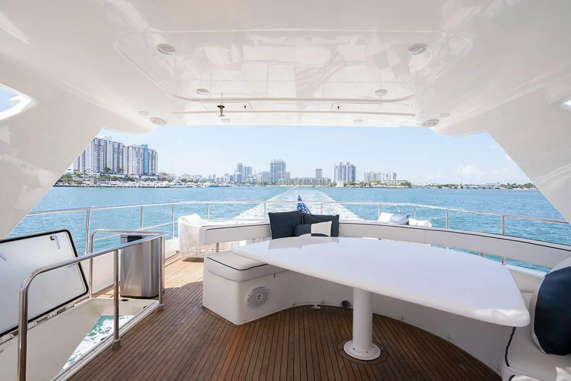 Ferretti Yachts 780 in Miami Beach, FL — photo 7