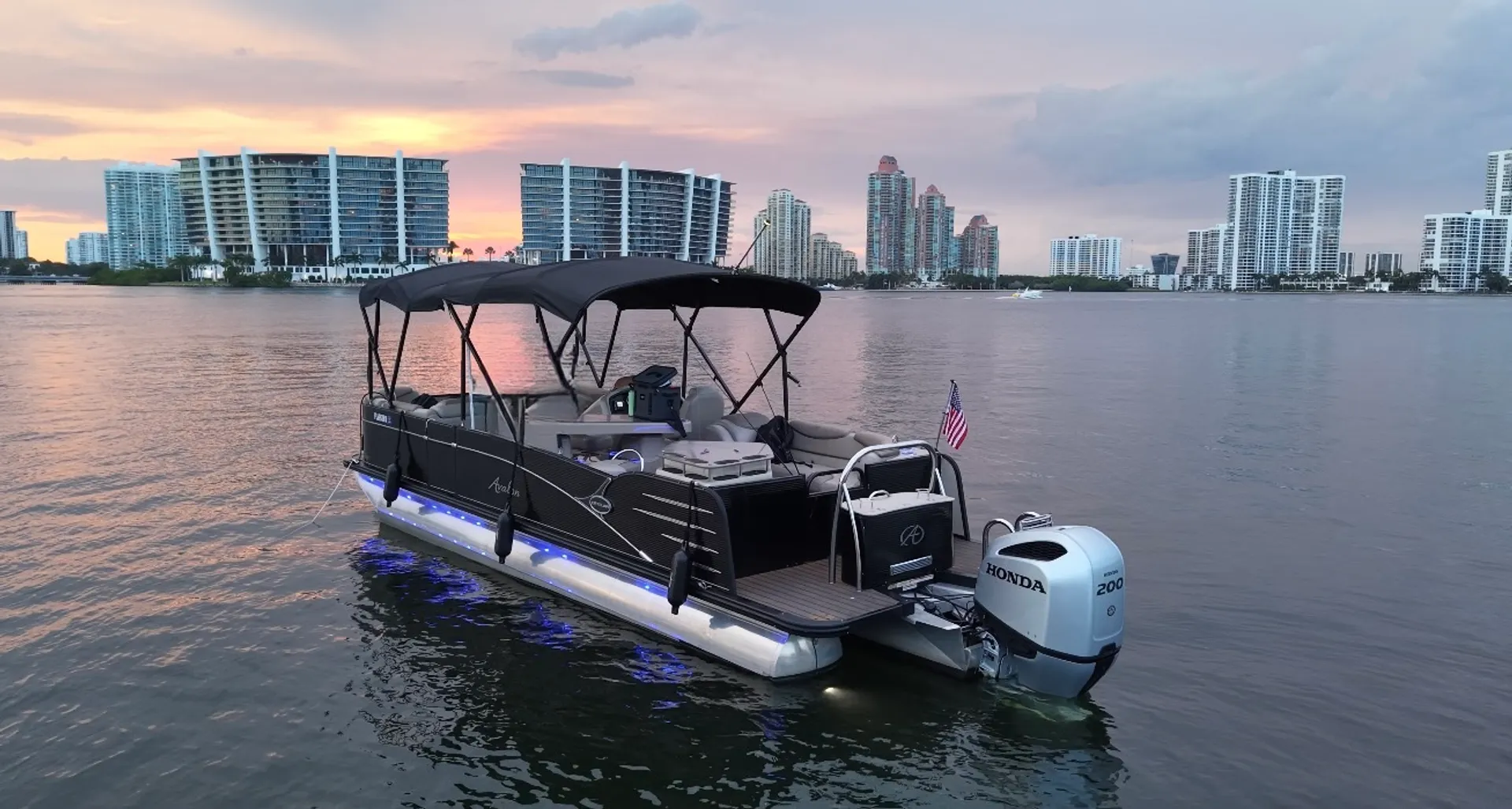 Avalon Pontoons 27' Paradise Funship in Hallandale Beach, FL