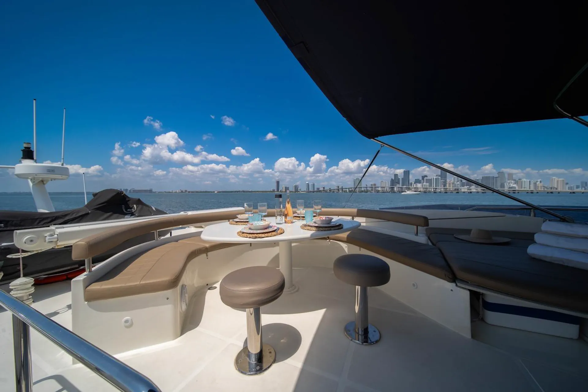 Ferretti Yachts White 780 in Miami, FL — photo 3