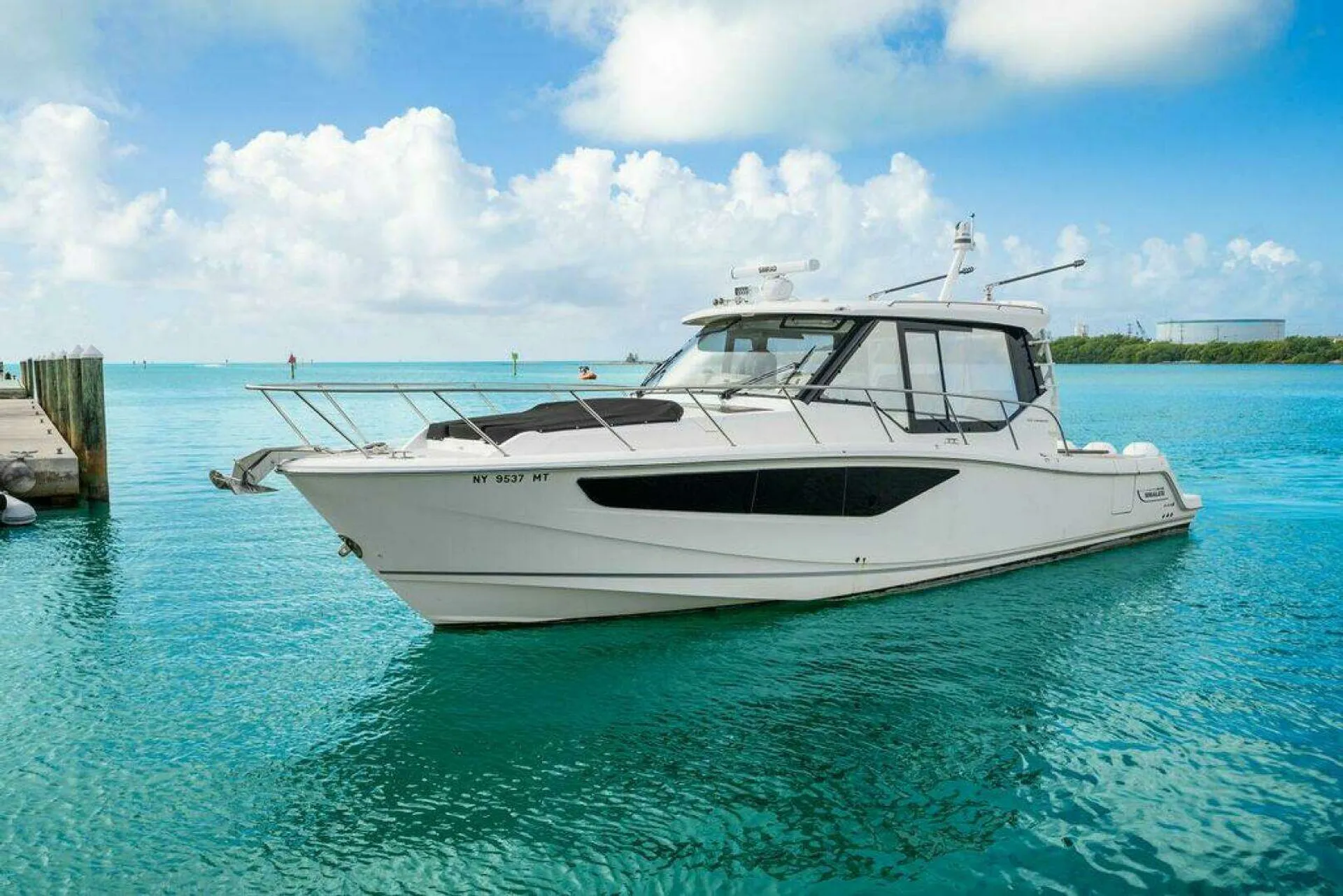 BOSTON WHALER 405 CONQUEST in Marina del Rey, CA