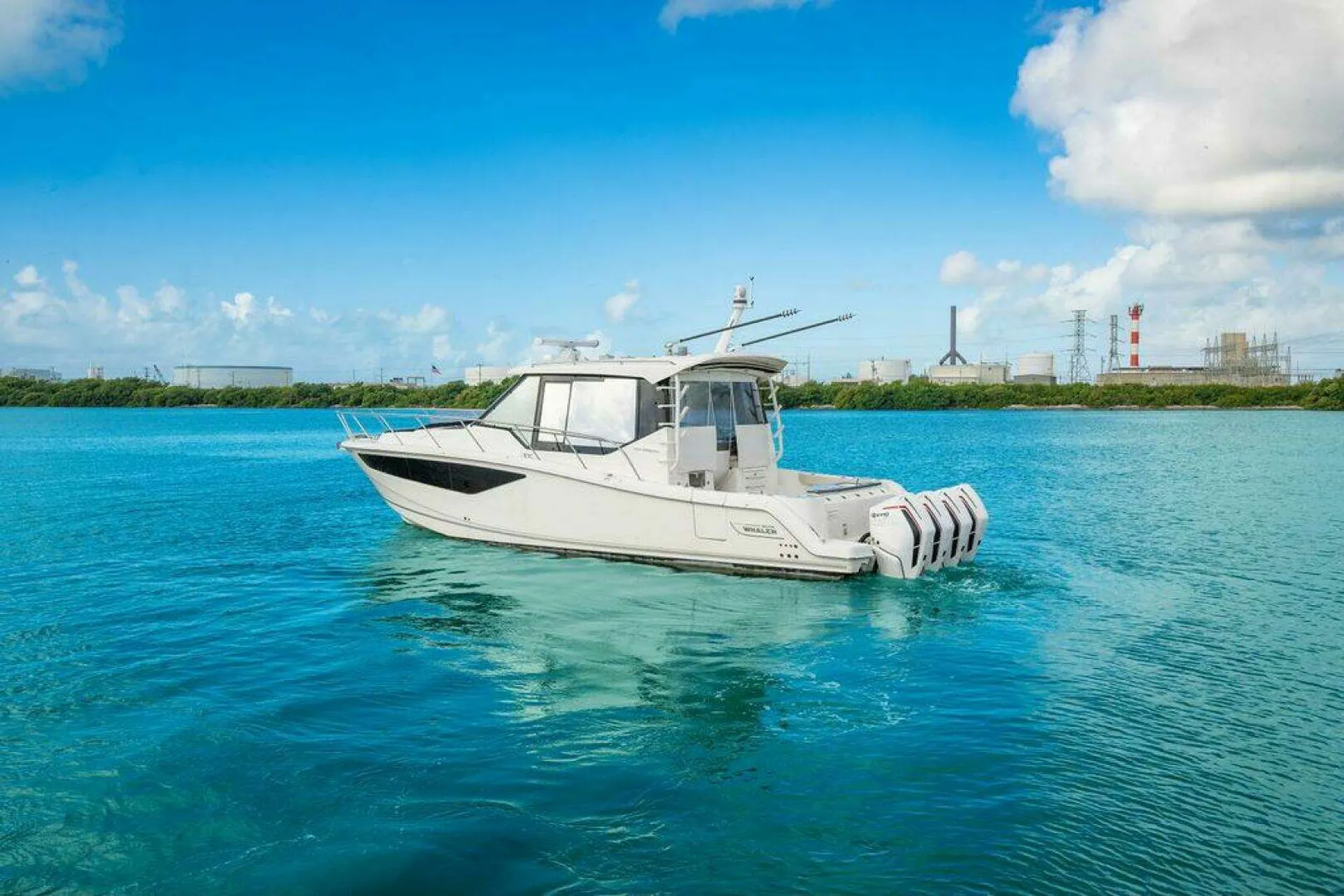 BOSTON WHALER 405 CONQUEST in Marina del Rey, CA — photo 10