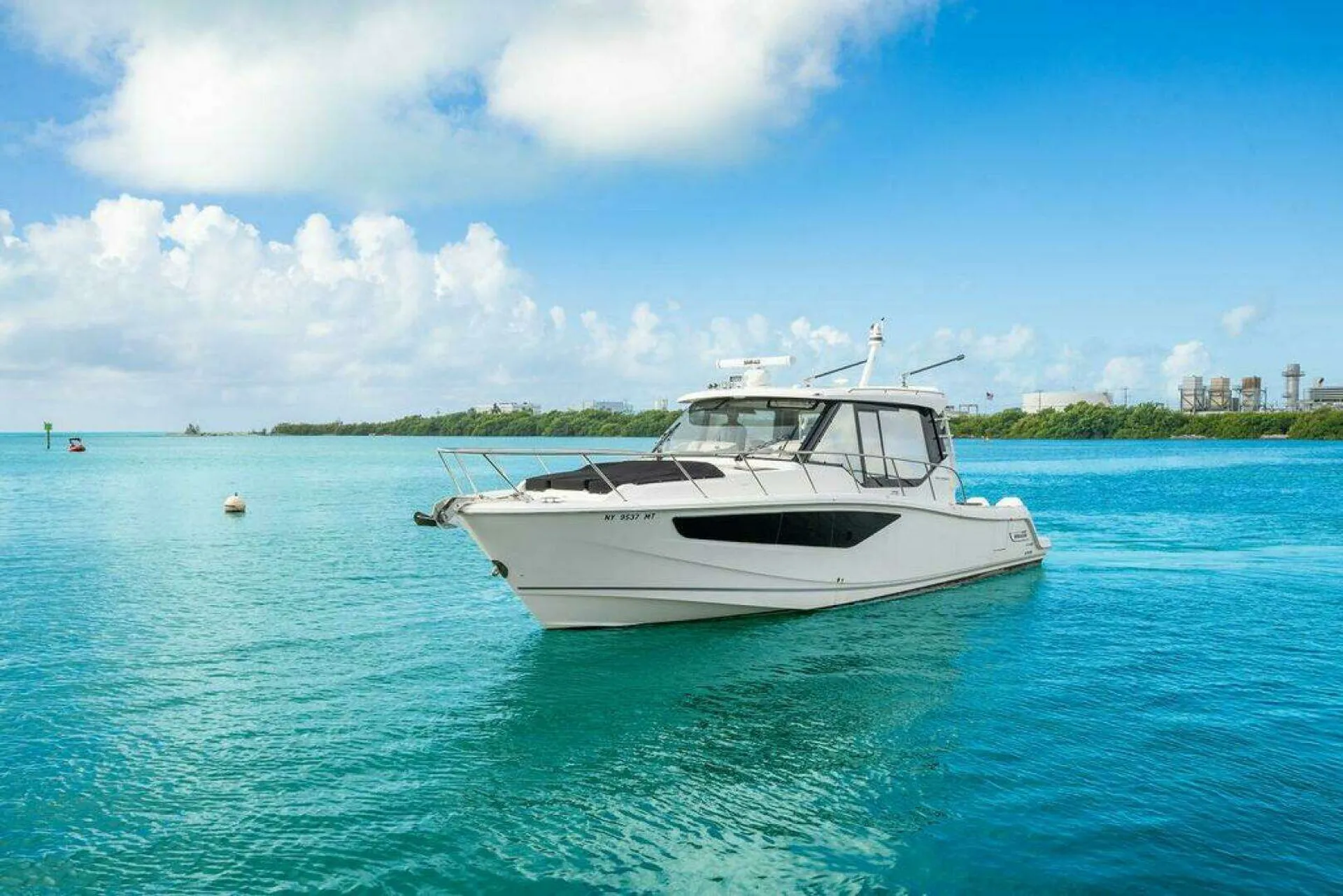 BOSTON WHALER 405 CONQUEST in Marina del Rey, CA — photo 2