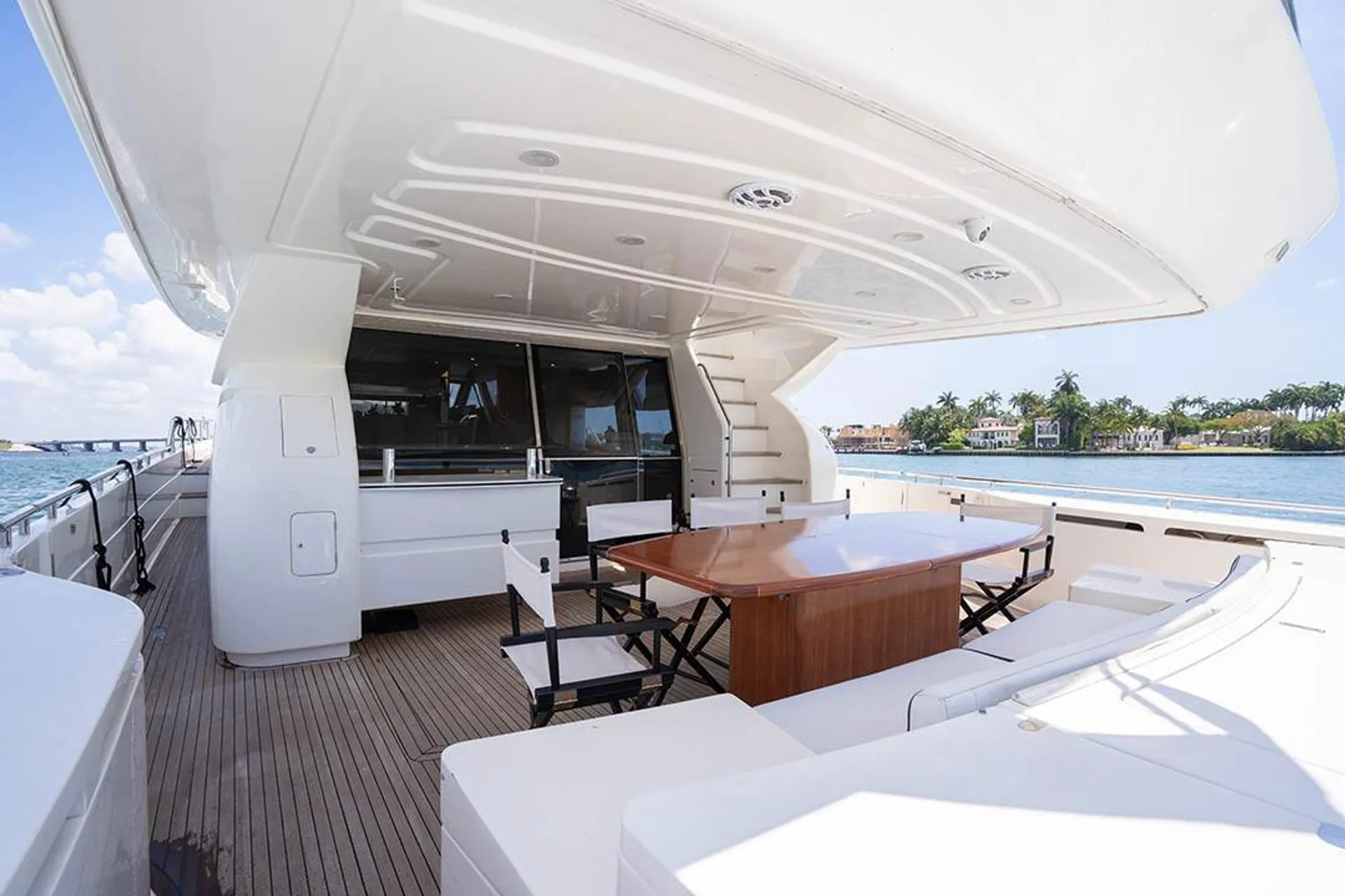Ferretti Yachts 780 in Miami Beach, FL — photo 2