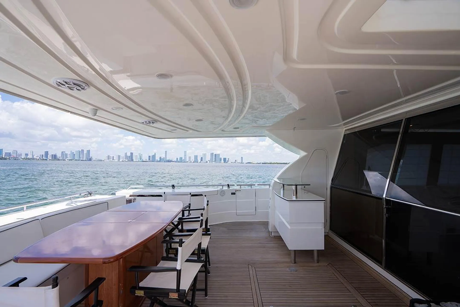 Ferretti Yachts 780 in Miami Beach, FL — photo 5