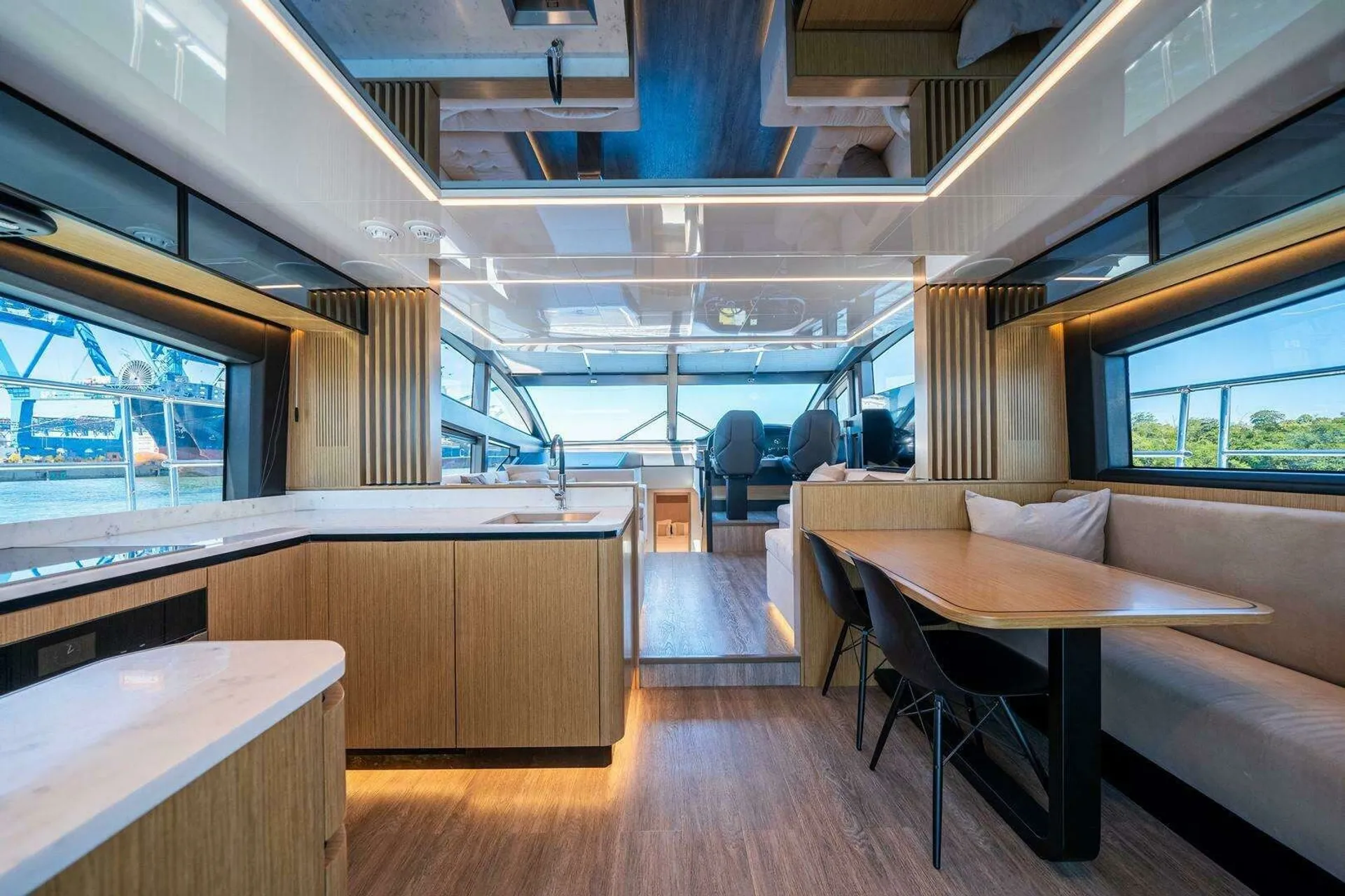 Pearl 62' in Miami, FL — photo 10