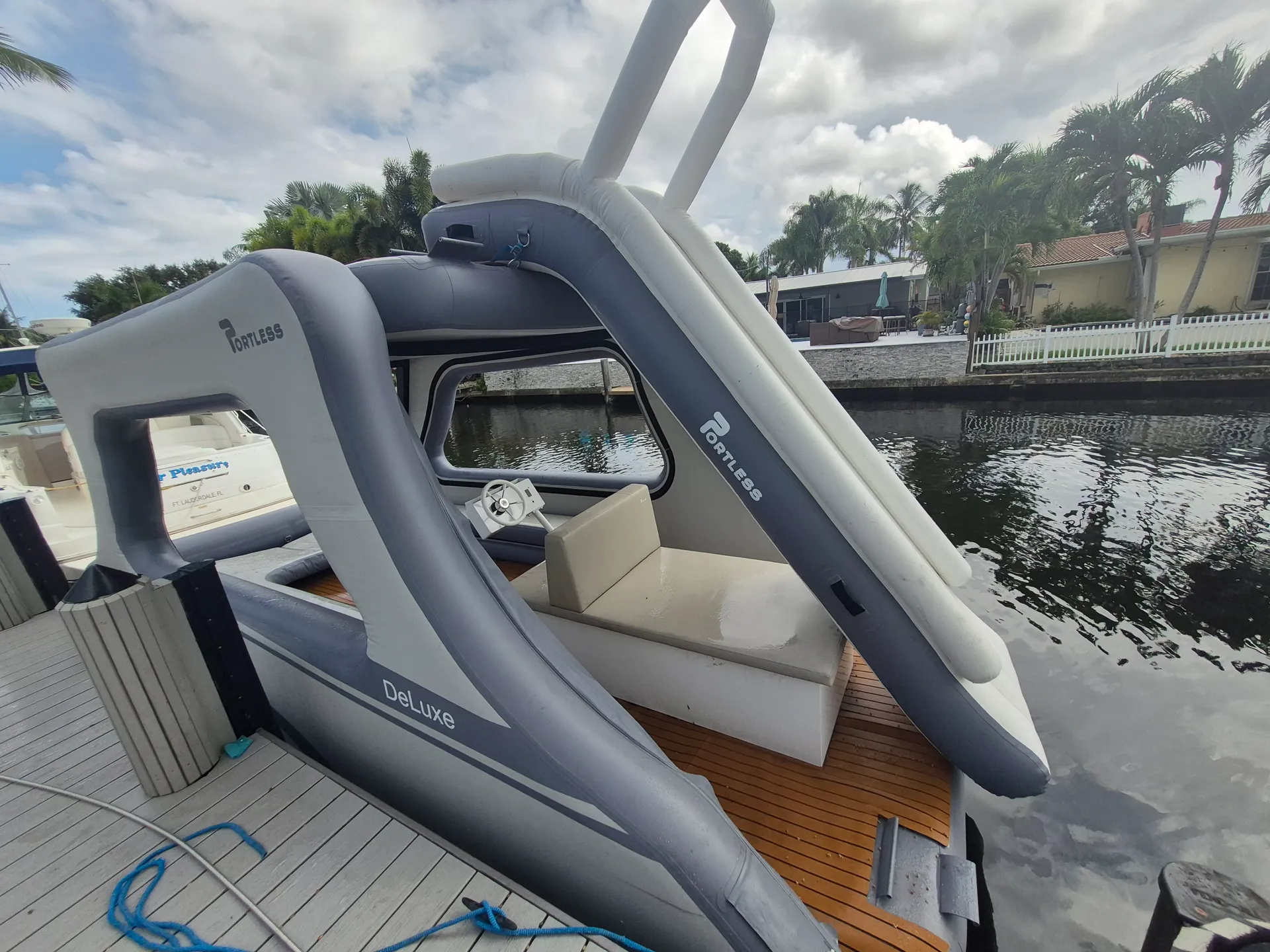 Portless america  Deluxe in Fort Lauderdale, FL — photo 5
