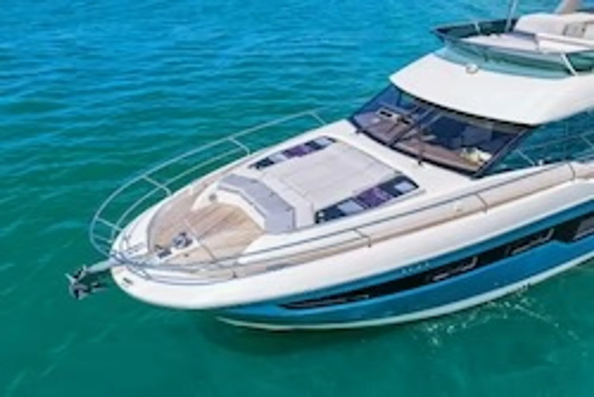 Prestige 630 FLY in Sarasota, FL — photo 3