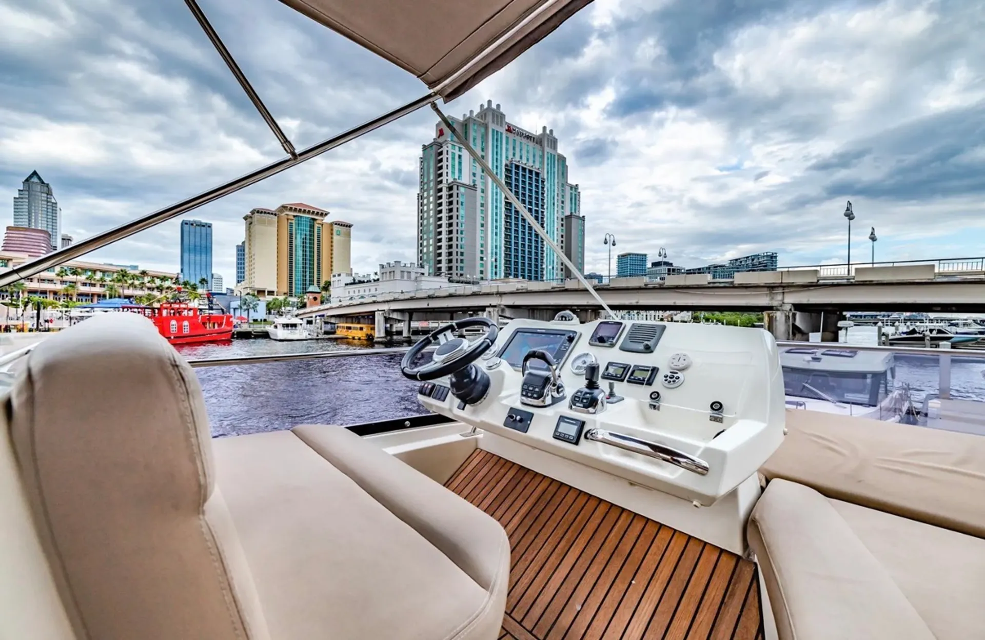 Prestige 500 in Tampa, FL — photo 6