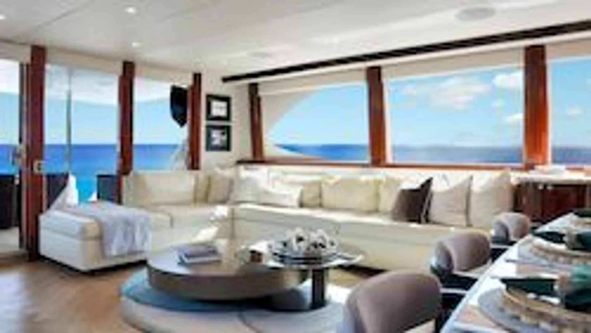 Lazzara 94 Flybridge in Fort Lauderdale, FL — photo 7