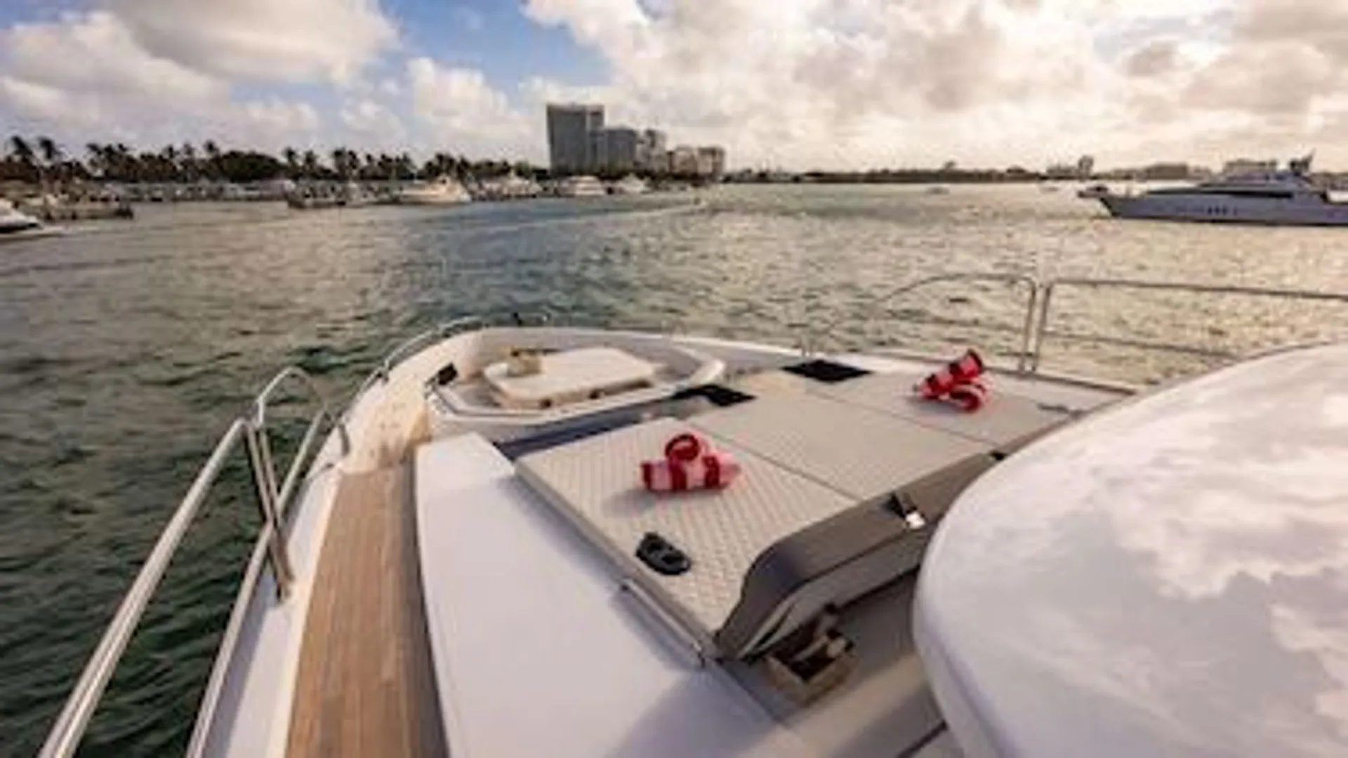 Selene 96 Ocean Explorer in Miami Beach, FL — photo 4