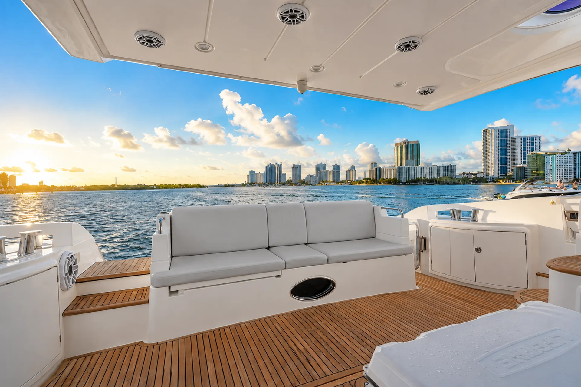 Azimuth Flybridge  in Miami Beach, FL — photo 8
