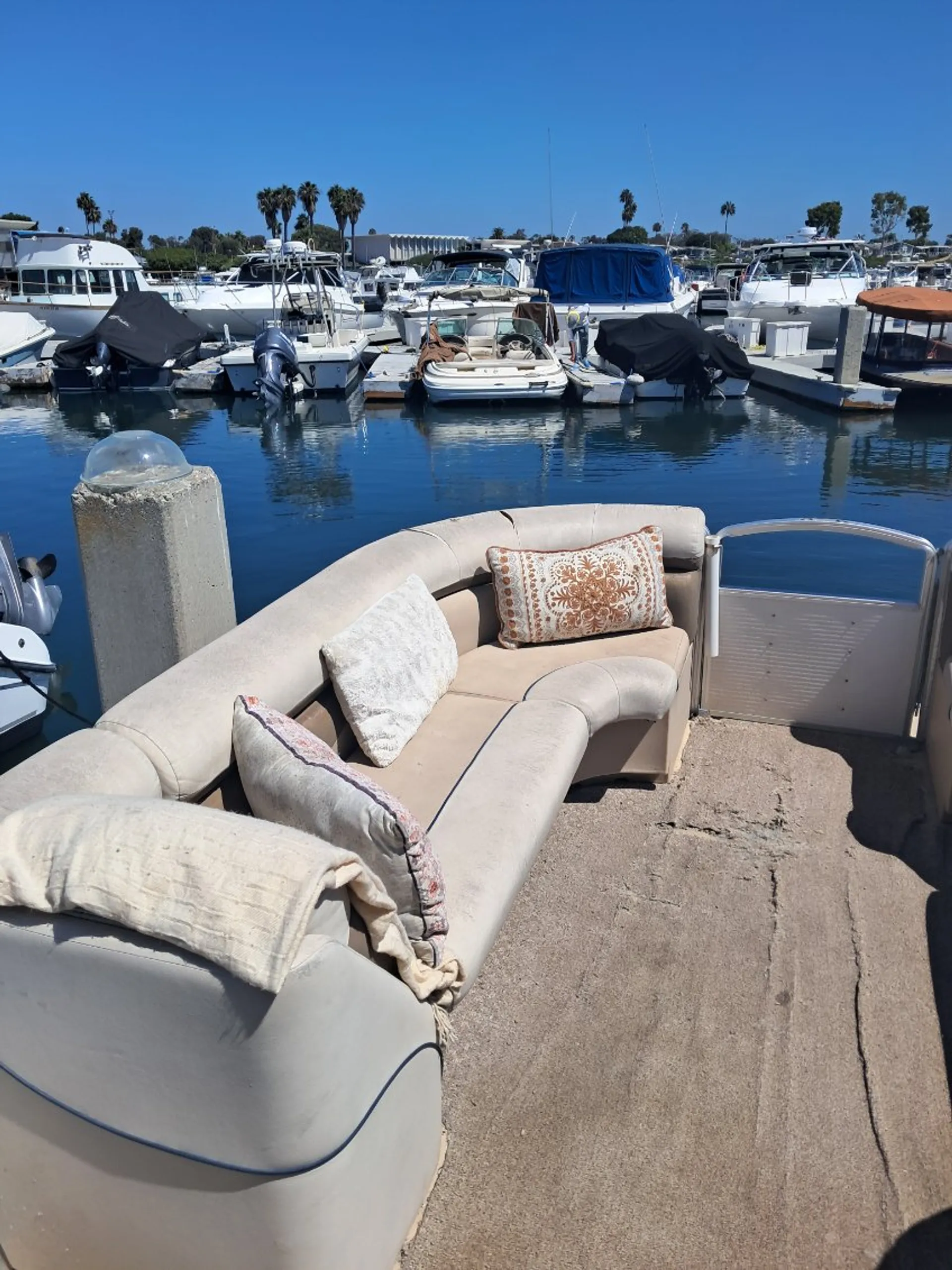 HARRIS FLOTEBOTE 220 SUPER SUNLINER W/25HP 4-S in Long Beach, CA — photo 7