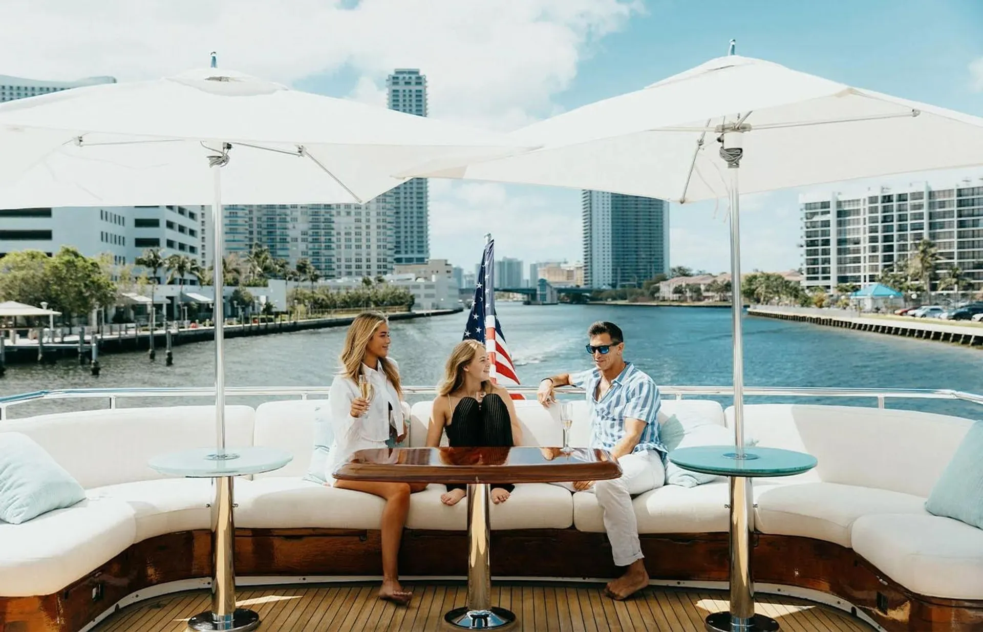 Johnson 103 in Fort Lauderdale, FL — photo 8