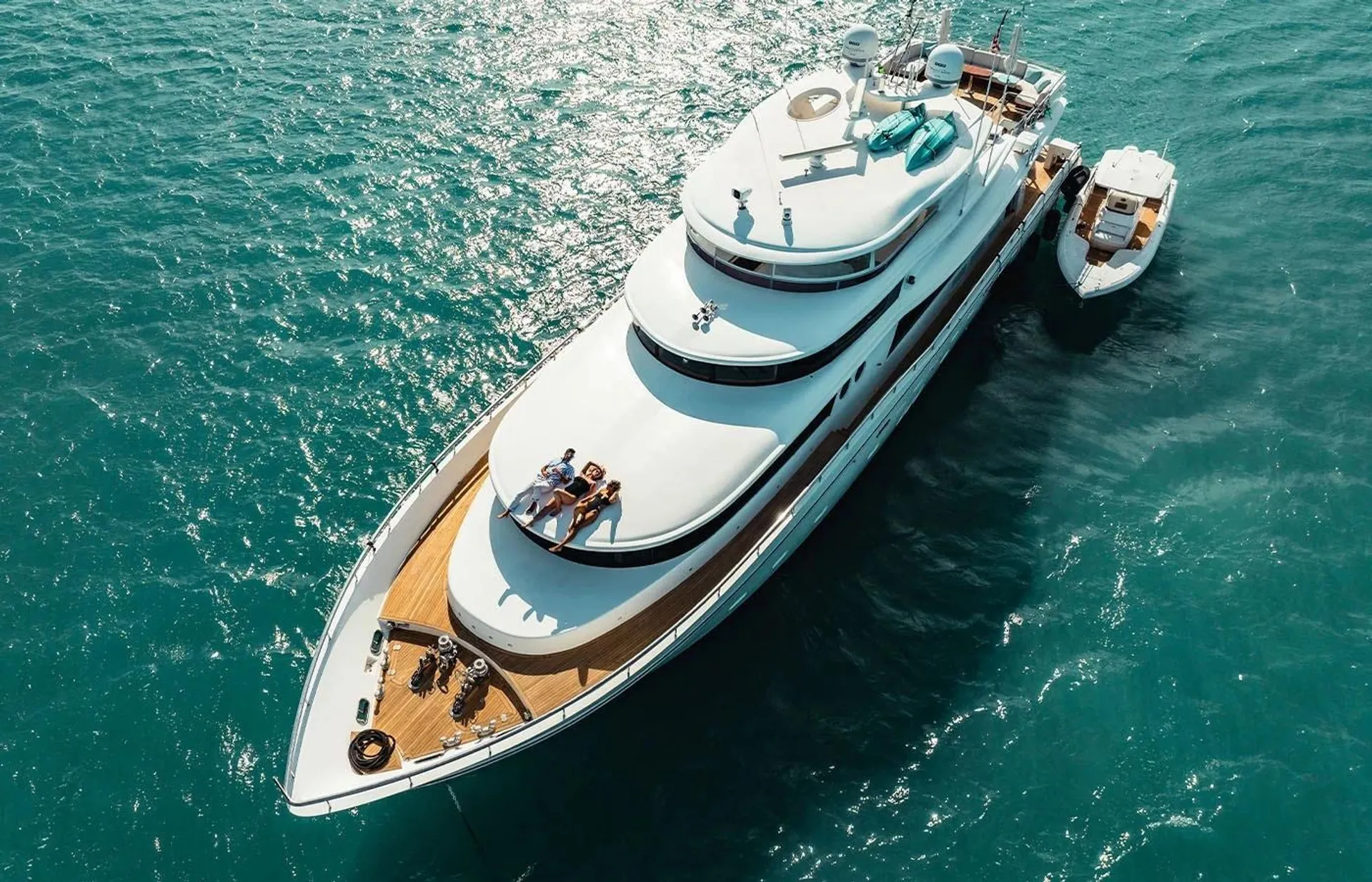 Johnson 103 in Fort Lauderdale, FL