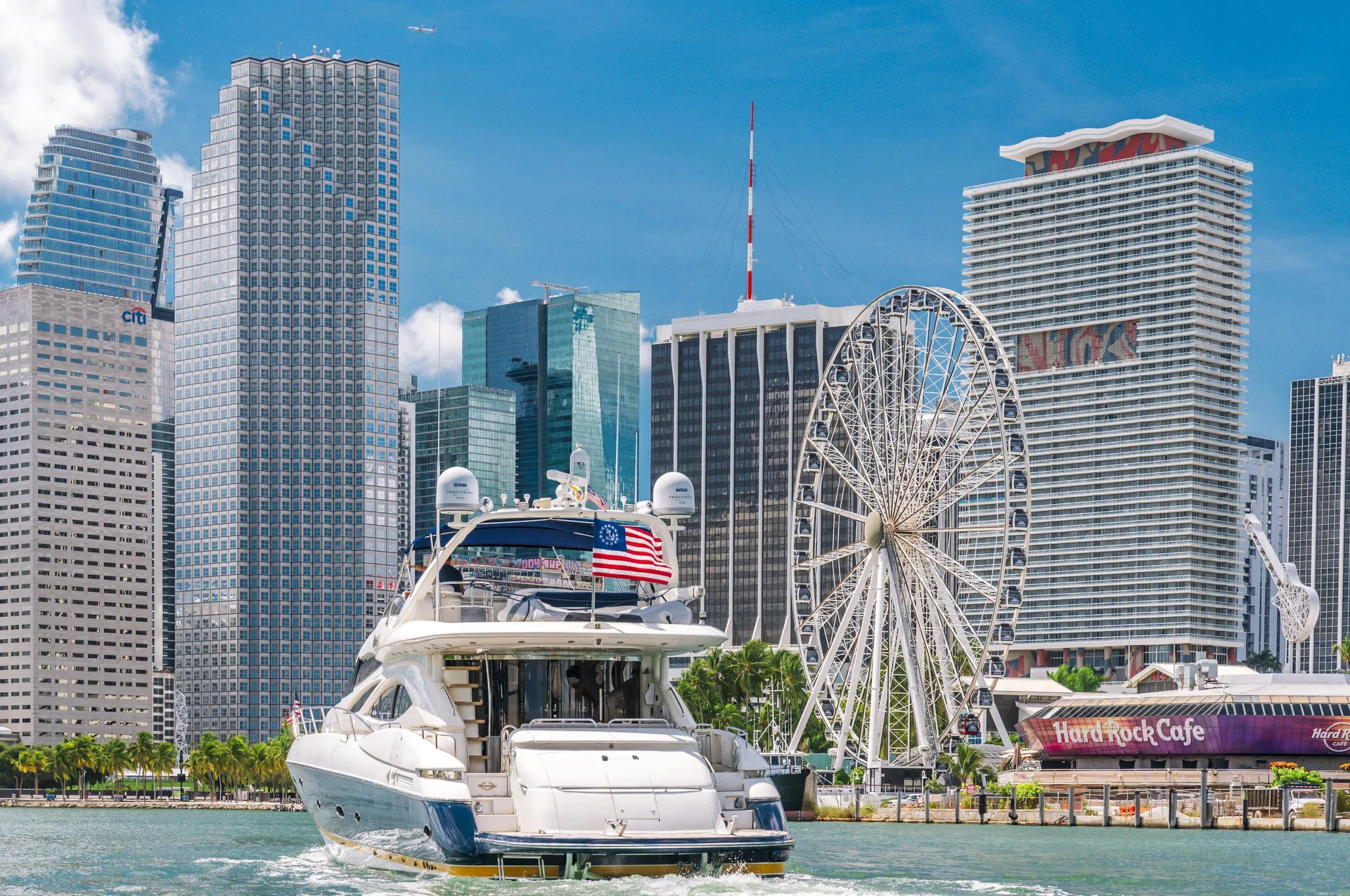 Sunseeker 88 in Miami, FL — photo 2