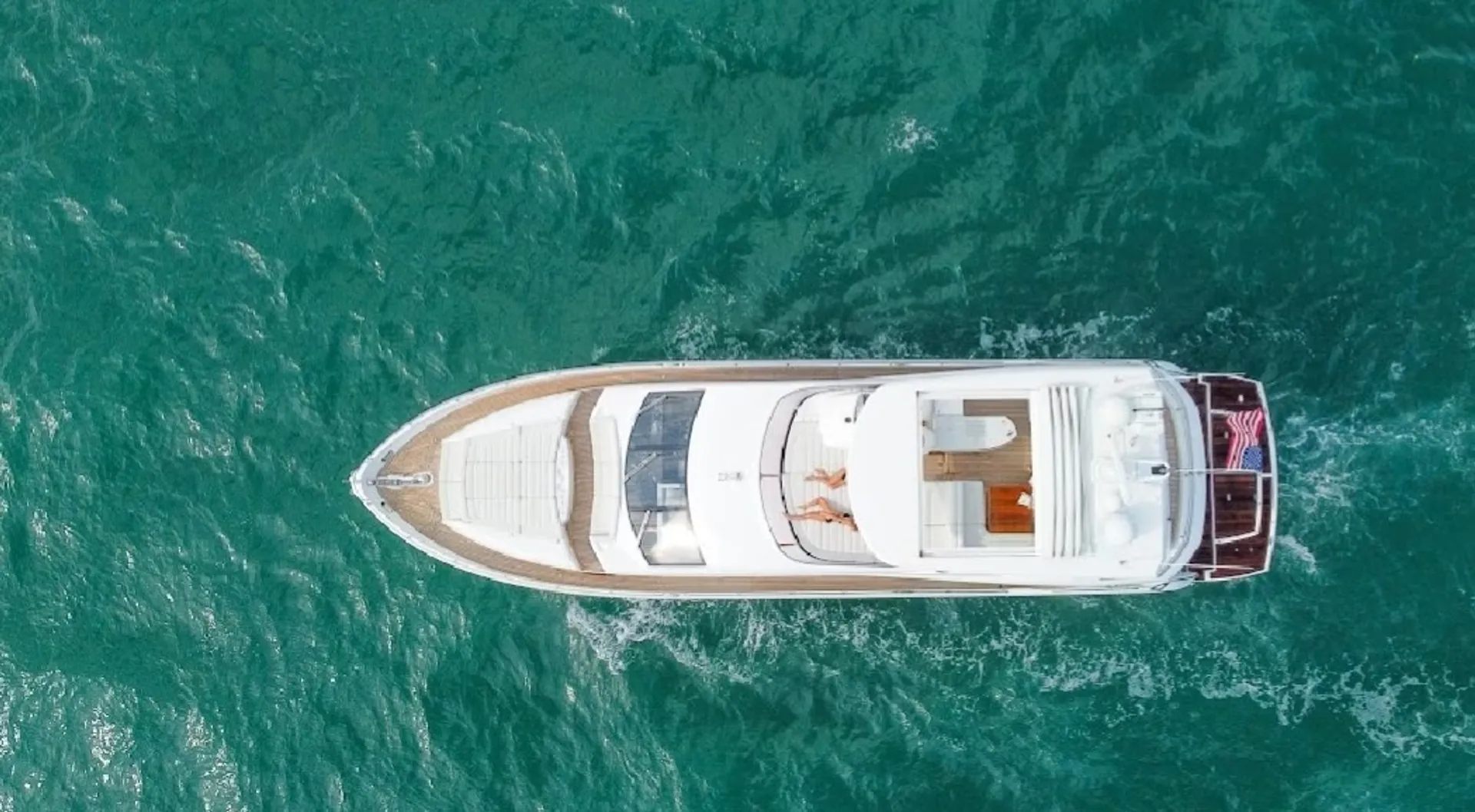 Sunseeker 75 Flybridge in Miami Beach, FL — photo 2
