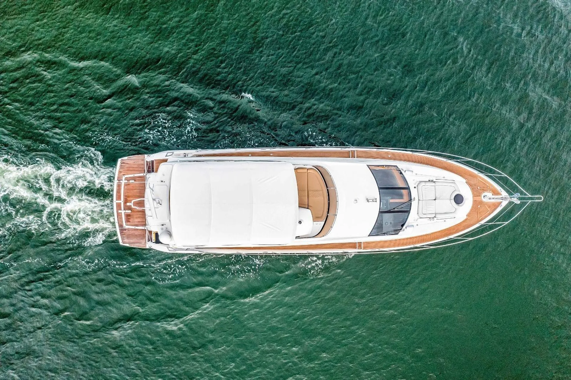 Sunseeker Manhattan 70 in Miami Beach, FL — photo 2