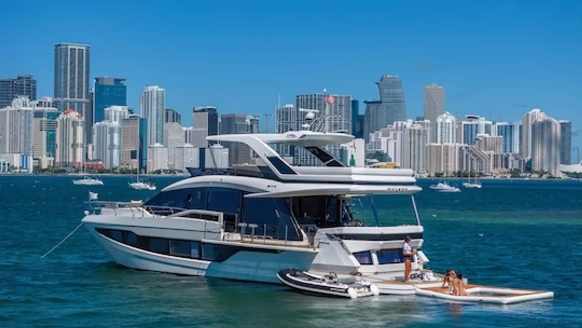 Galeon 680 Flybridge in Key Biscayne, FL