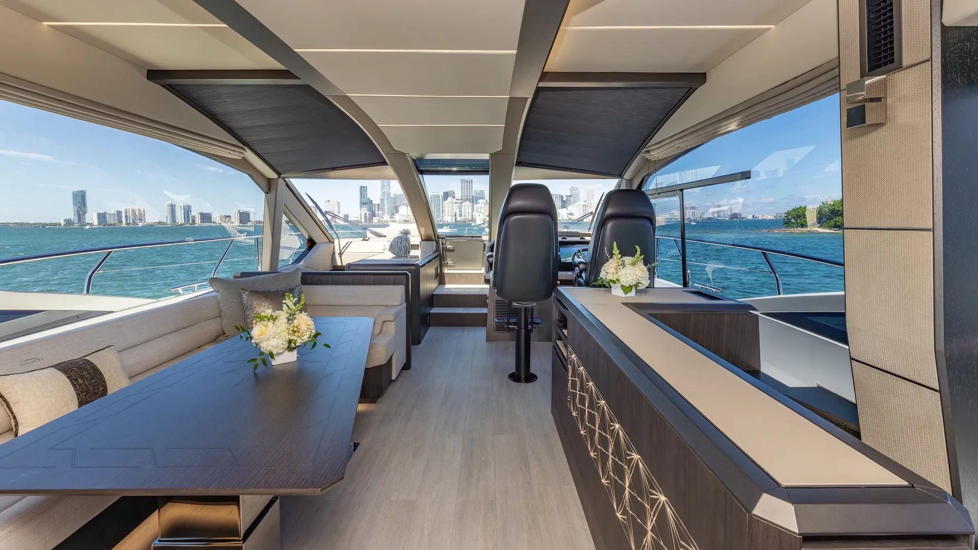 Galeon 680 Flybridge in Key Biscayne, FL — photo 6