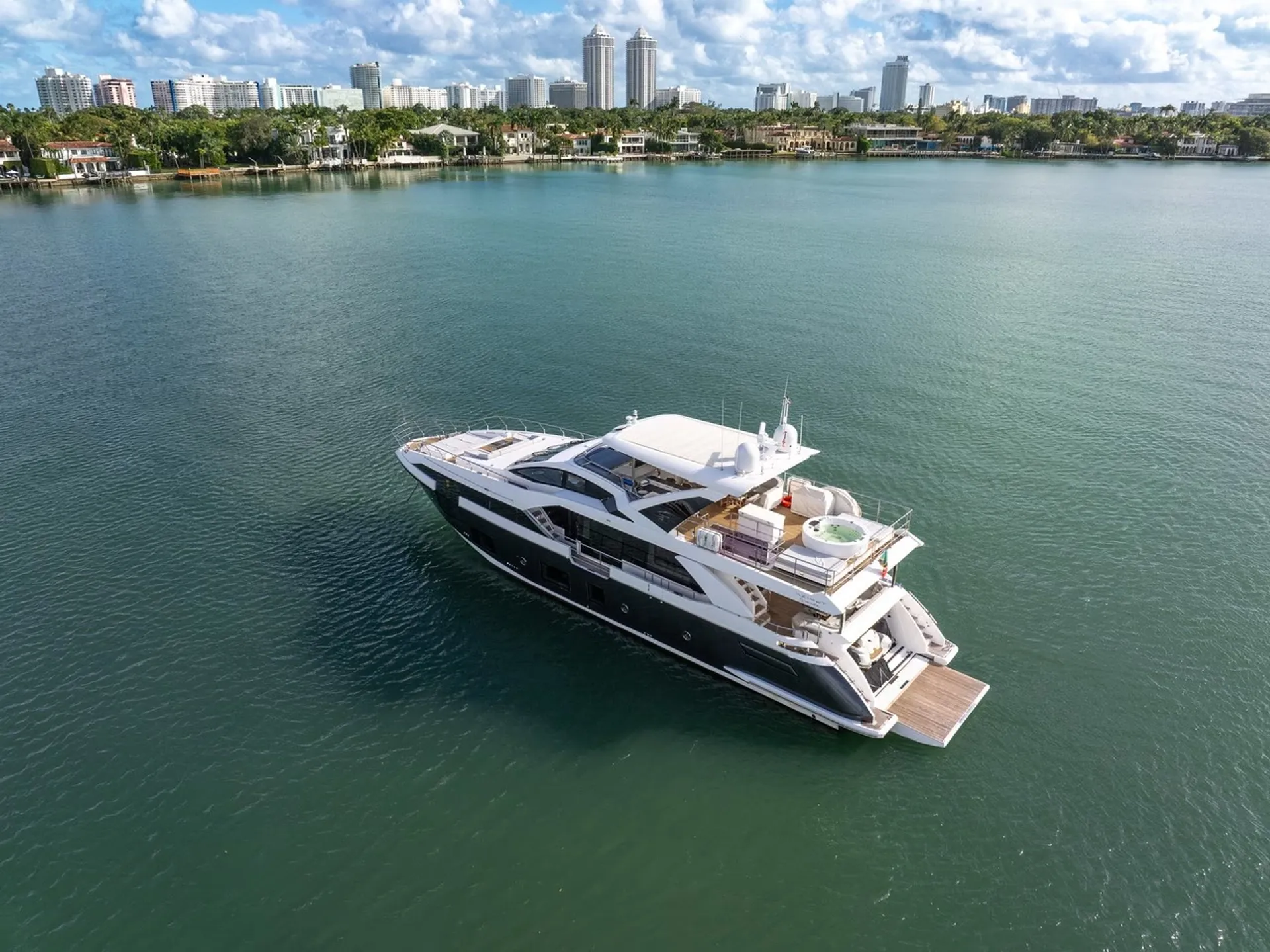 Azimut 27m Grande in Miami, FL — photo 4