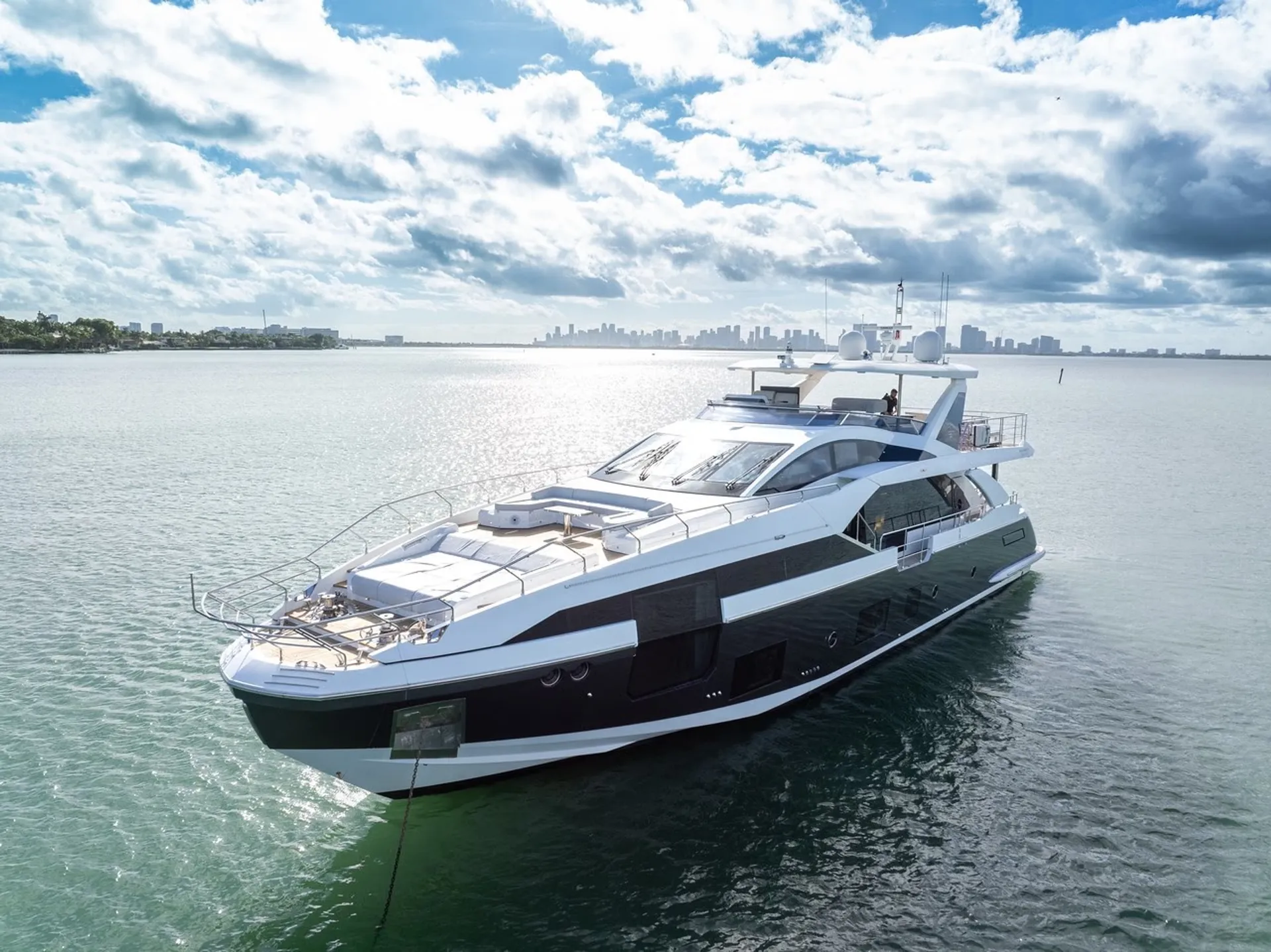 Azimut 27m Grande in Miami, FL — photo 2