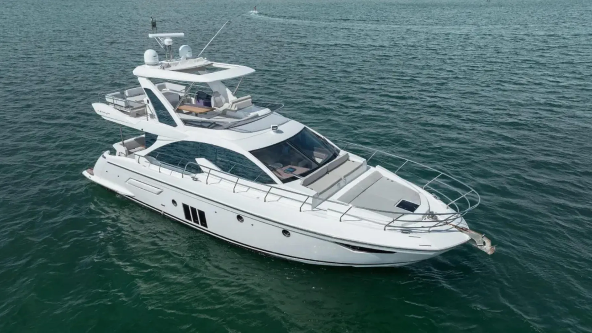 Azimut 50 Flybridge in Miami Beach, FL — photo 3