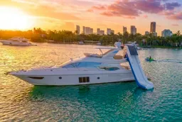 Stunning Azimut 65 in Miami Beach  boat photo
