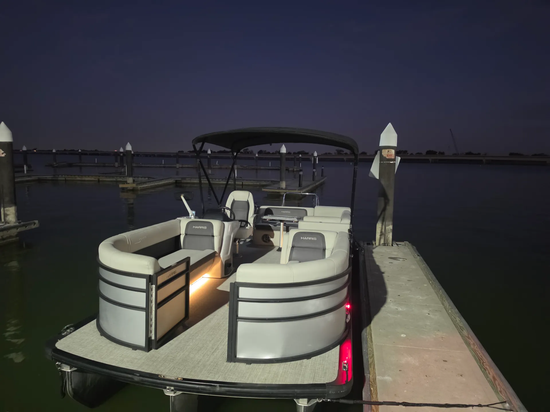 Harris 230 CW Tritoon in Royse City, TX
