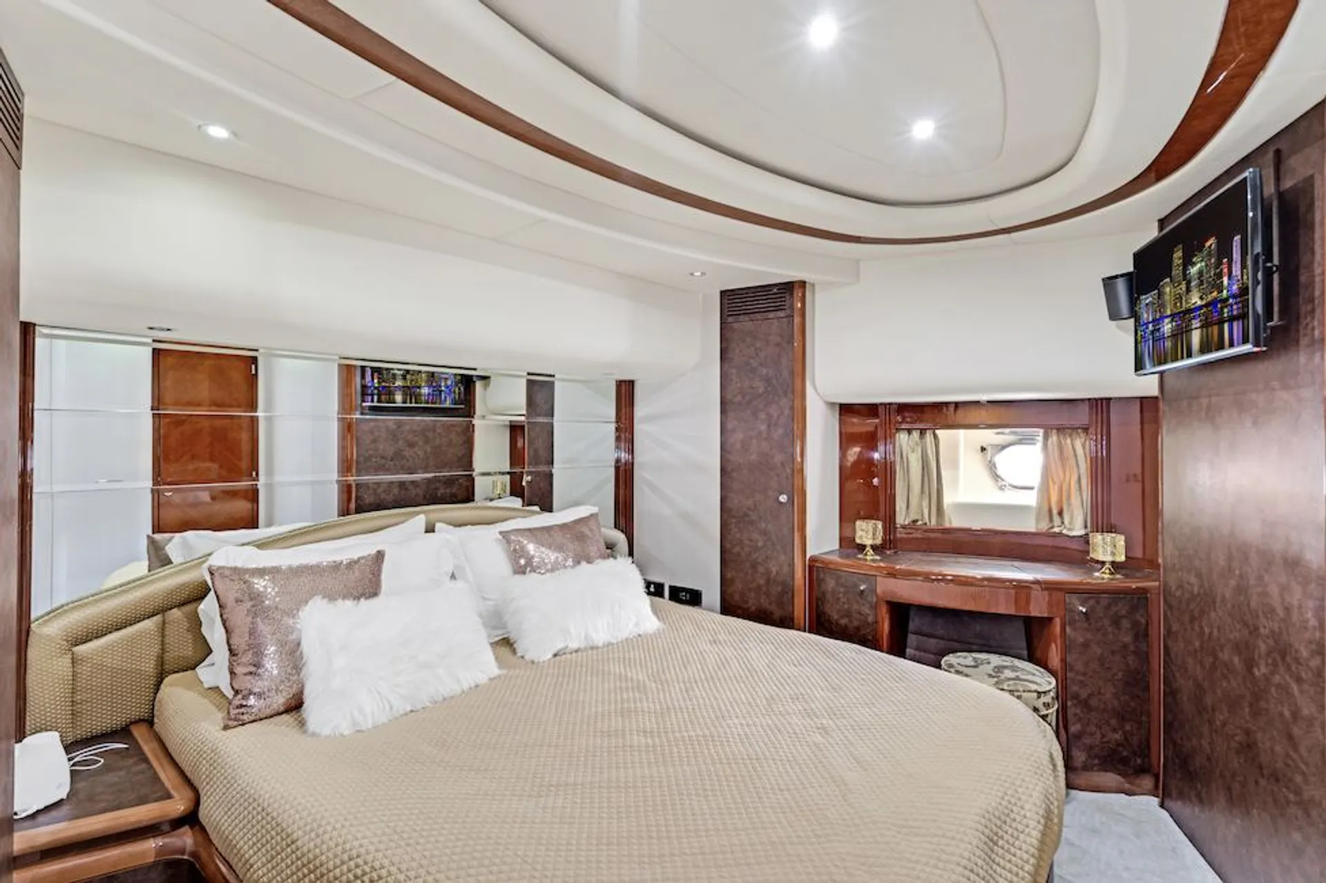 Azimut Grande 27 METRI in Miami Beach, FL — photo 8