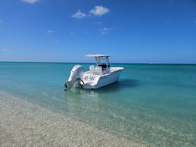Rent a SPORTSMAN BOATS center console in Englewood, FL near me