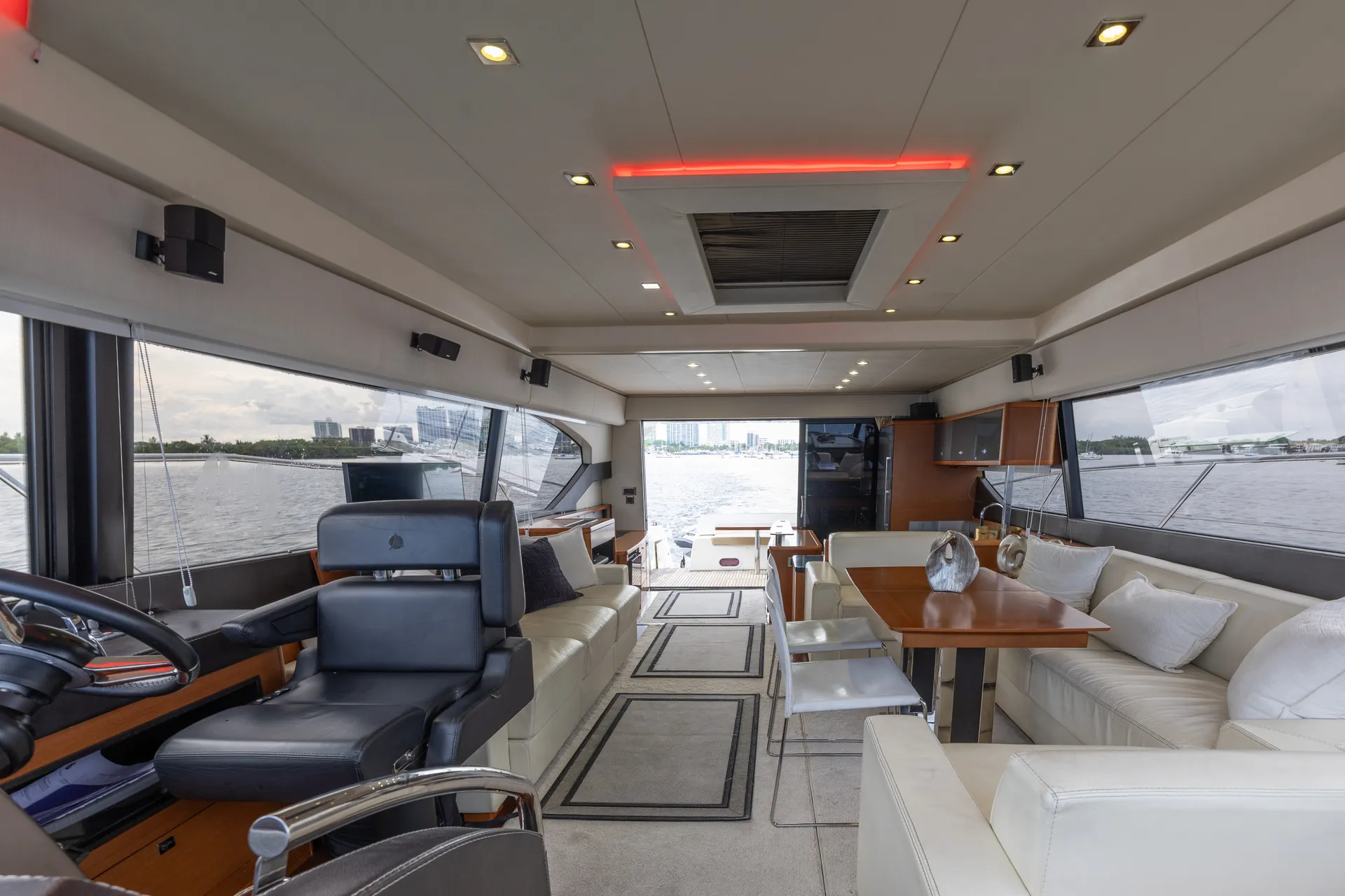Beneteau USA prestige 620 fly in Miami, FL — photo 4