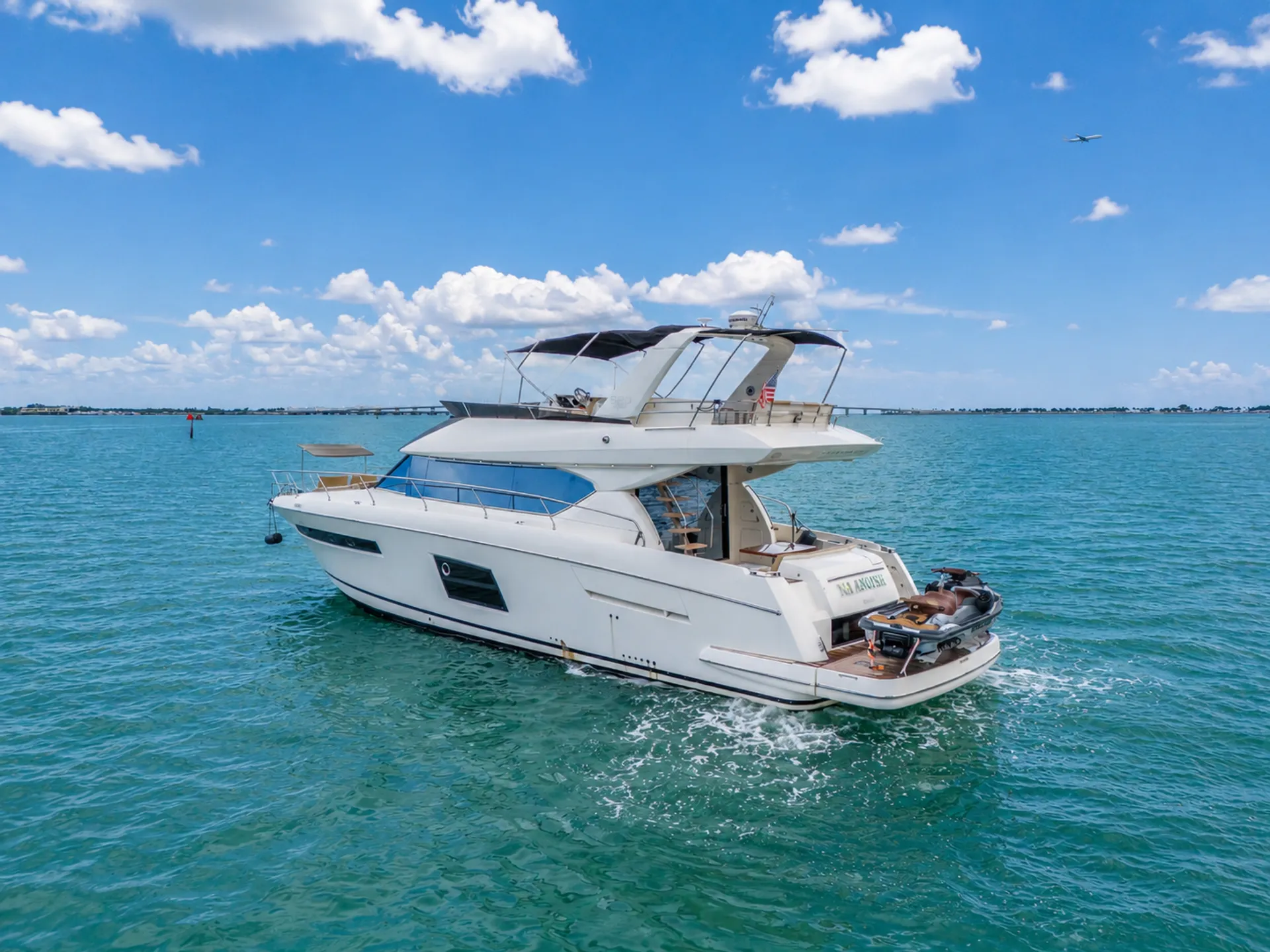 Beneteau USA prestige 620 fly in Miami, FL — photo 2