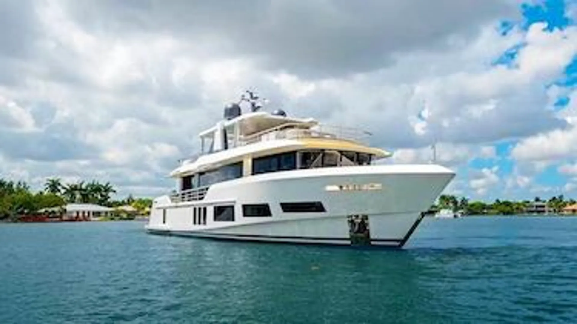Alpha 106 Al Fresco in Miami, FL — photo 2
