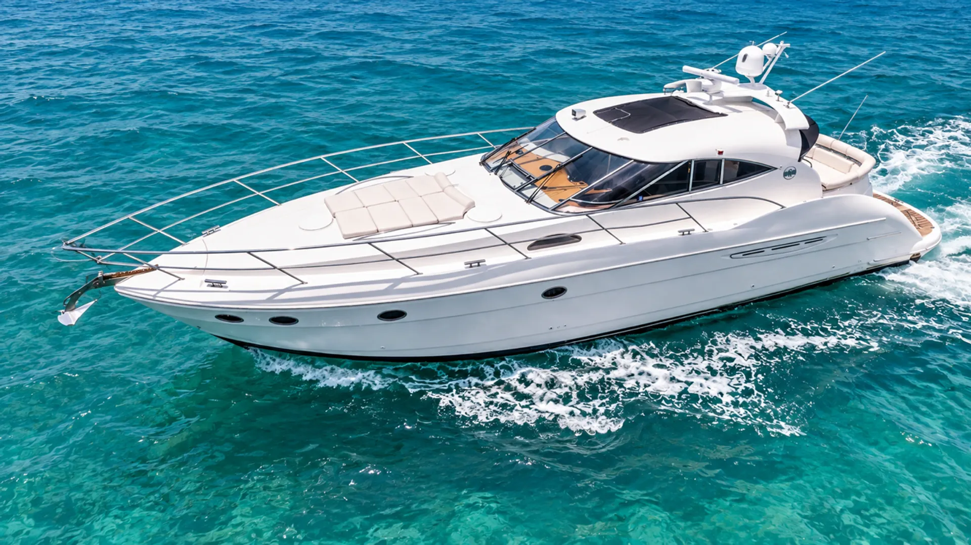 Neptunus Yachts 65 Cabrio in Miami, FL — photo 3