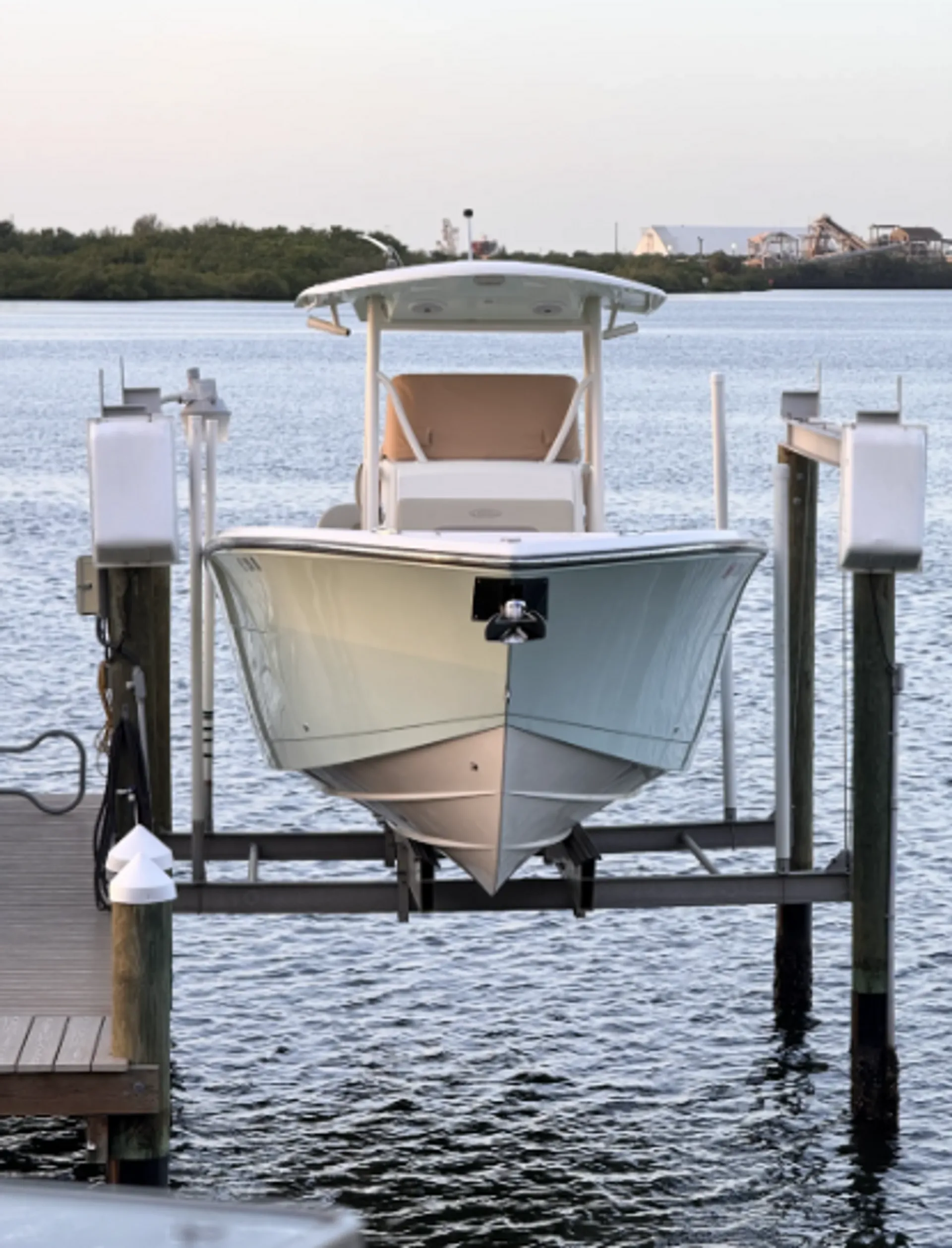 COBIA BOATS 277 CC W/2-F200XCA YAMAHA in Apollo Beach, FL — photo 5