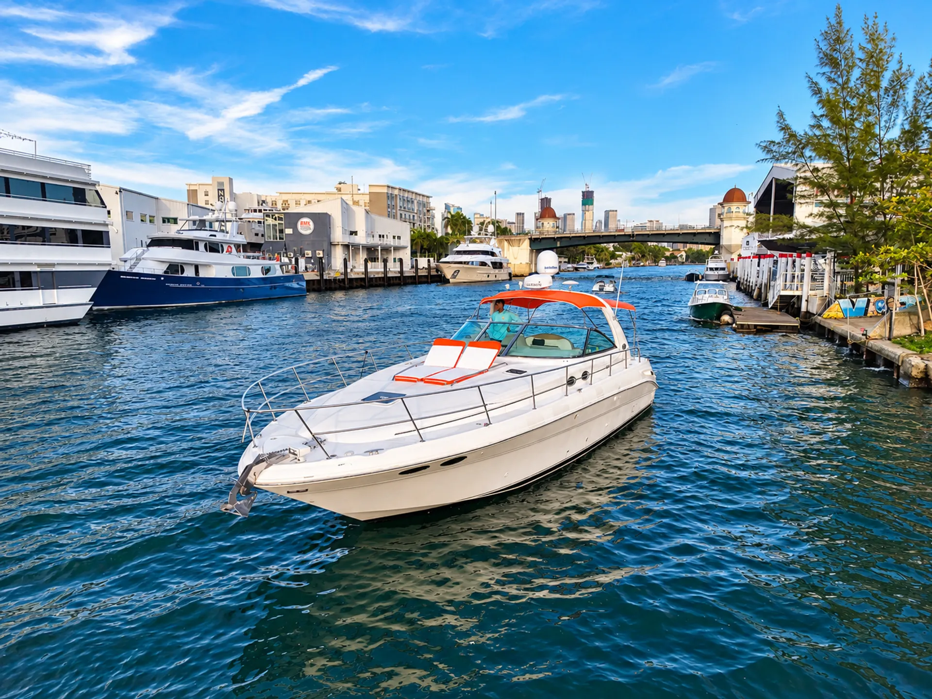 SEA RAY BOATS Sundancer in Miami, FL — photo 2