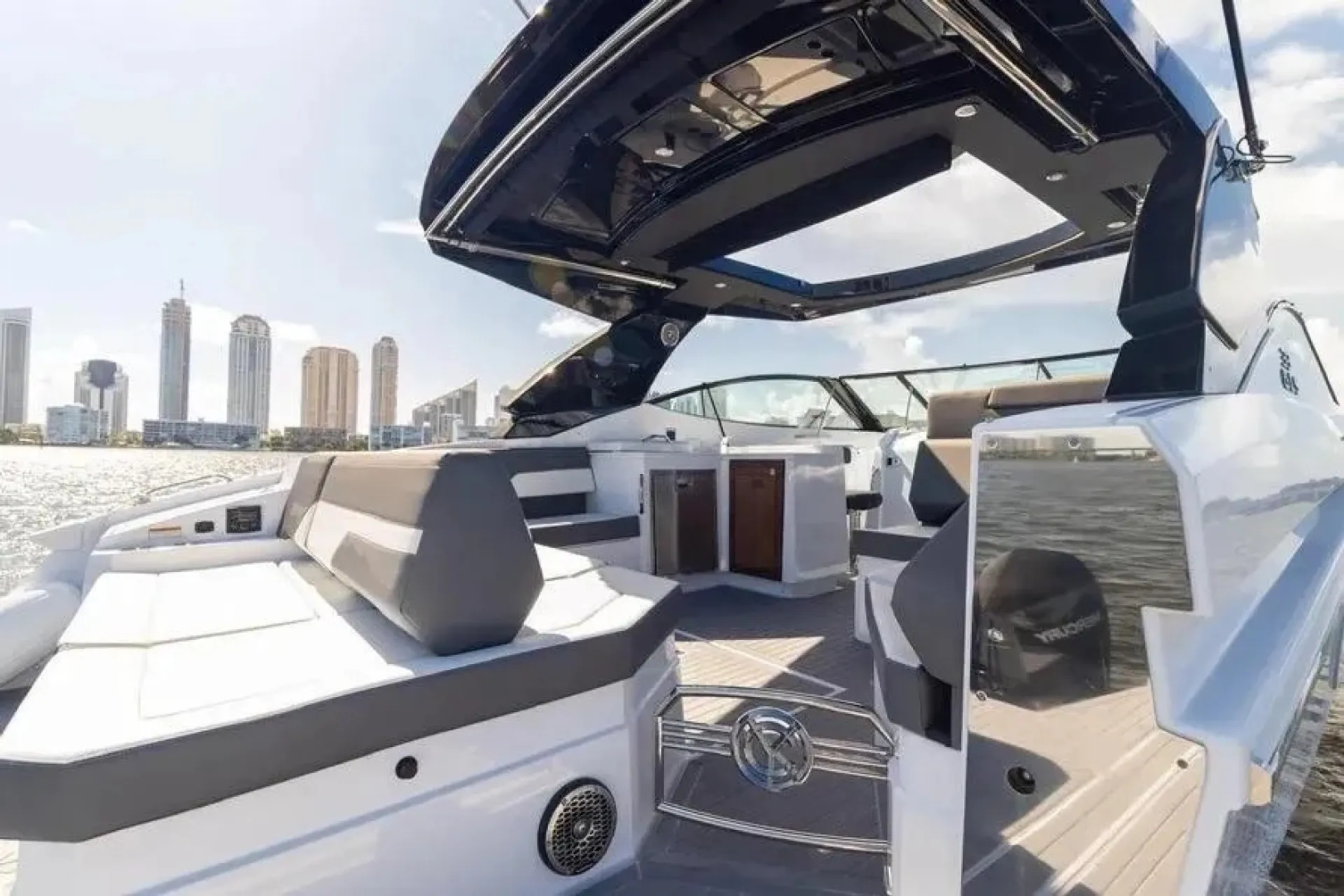 38’ Cruisers Yachts 38 GLS — Luxury, Power & Coastal Cruising
