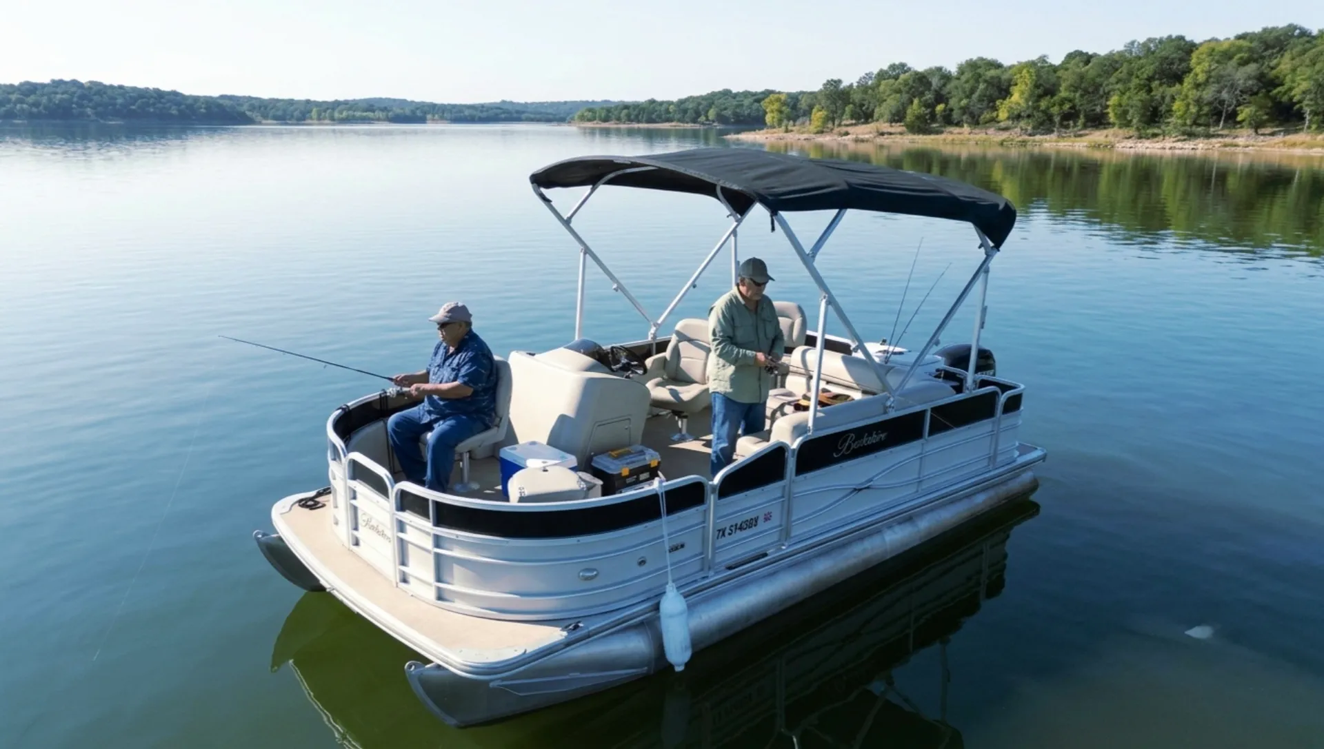 BERKSHIRE PONTOONS 21A STS in Granbury, TX — photo 3