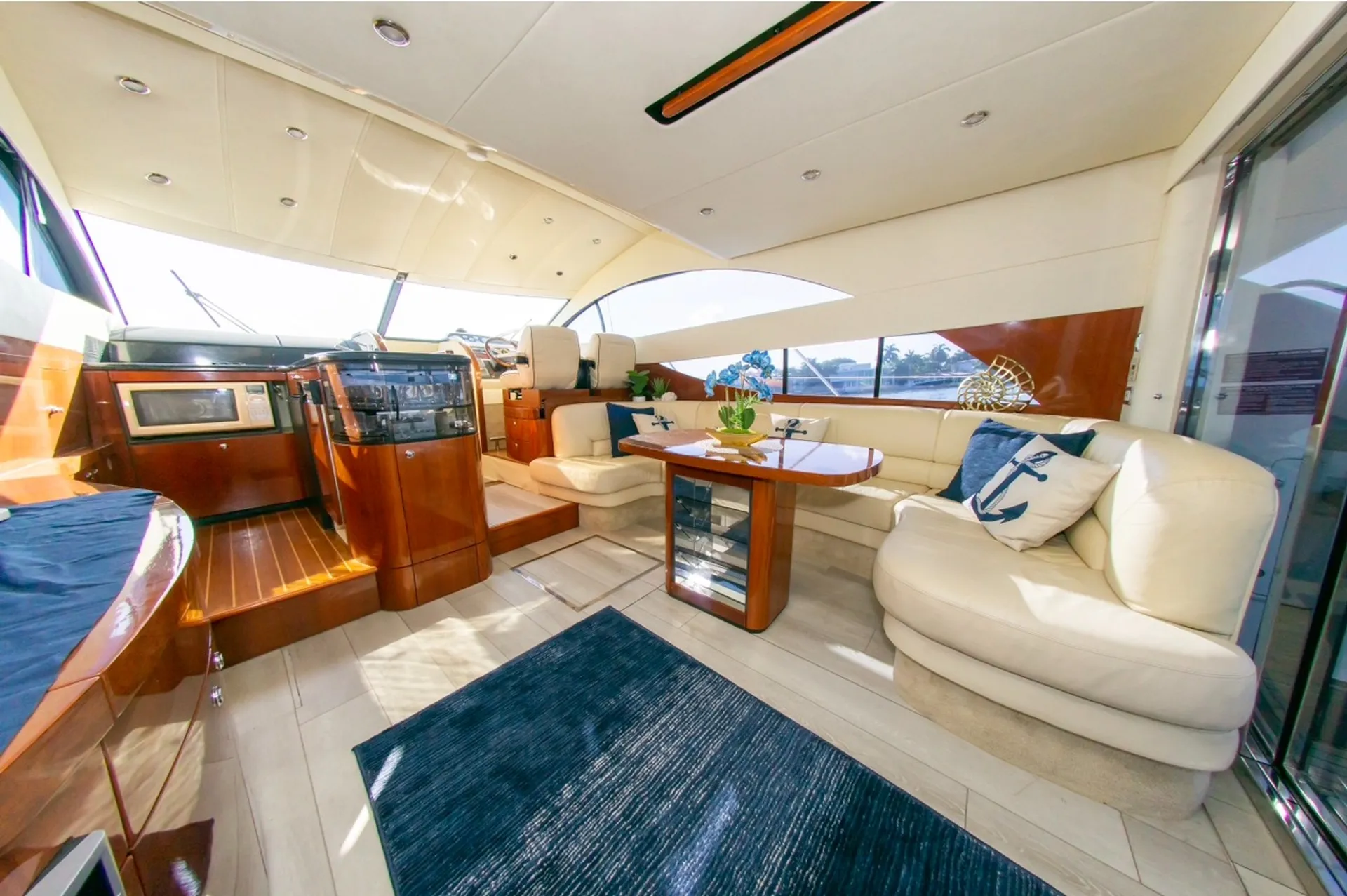 Fairline 57 in Miami, FL — photo 2